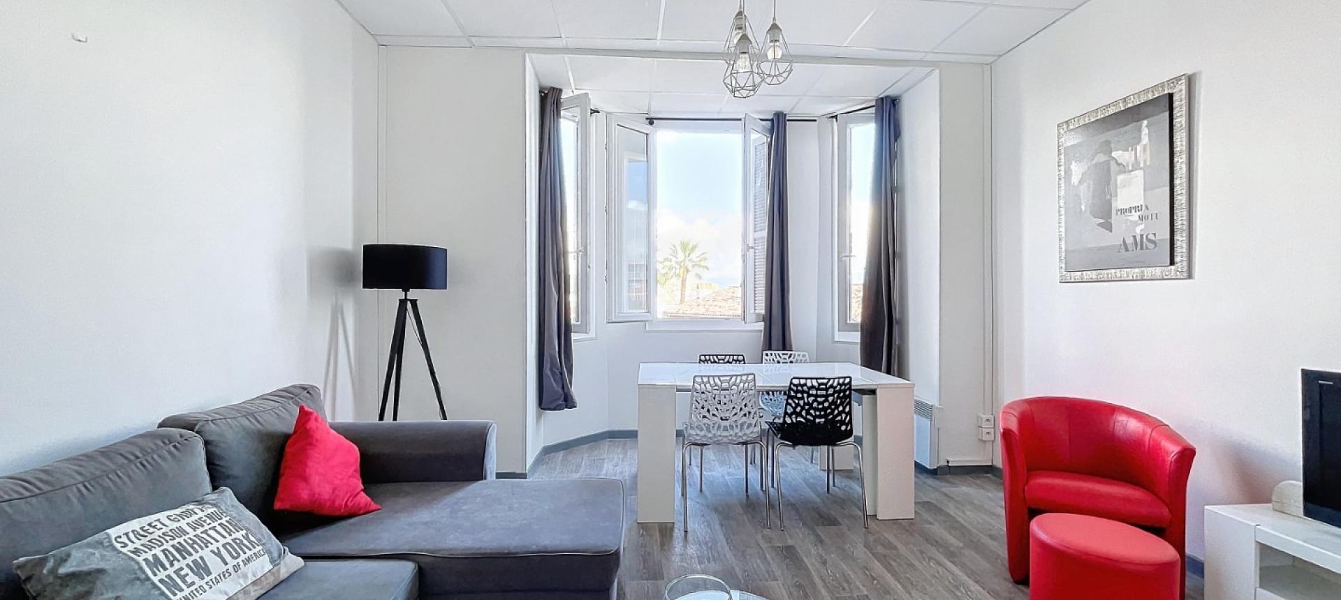 F2 meublé à louer secteur Amirauté à Ajaccio