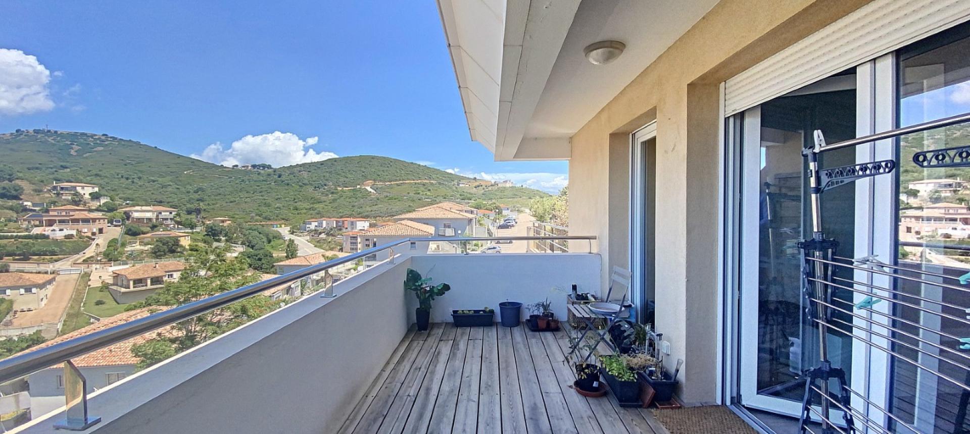 Appartement F2 à vendre vue mer au Vazzio - Ajaccio