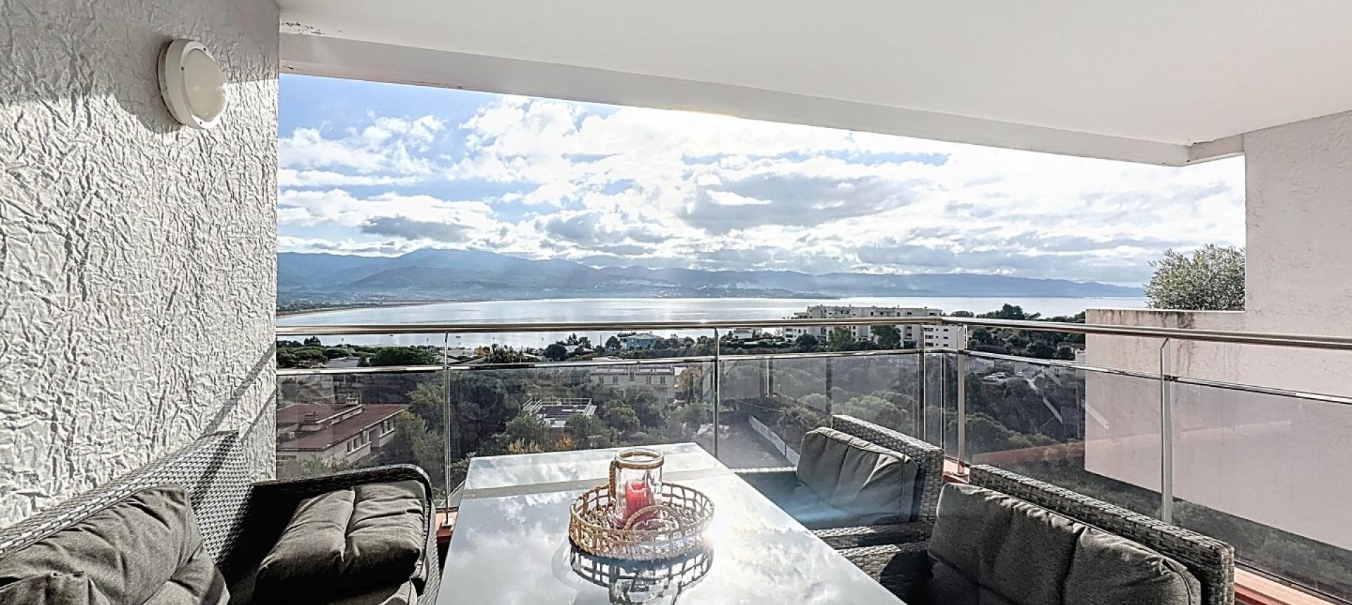 F2 meublé à louer secteur Aspretto le Genovèse à Ajaccio.