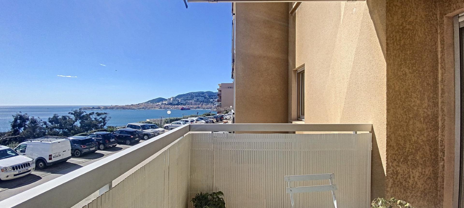 VENTE APPARTEMENT F2 - VUE MER - RESIDENCE ALZO DI SOL