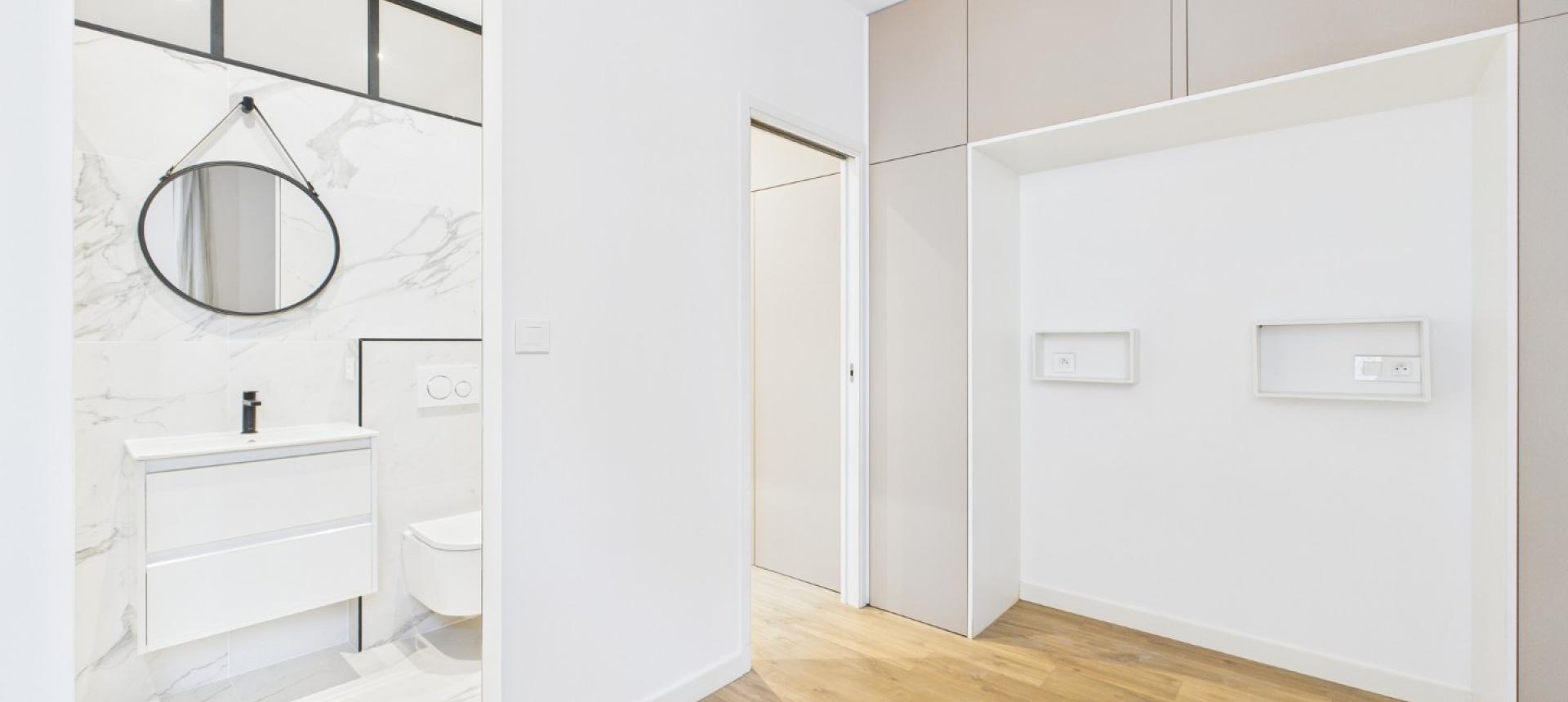 F2 A VENDRE RUE ROSSI AJACCIO