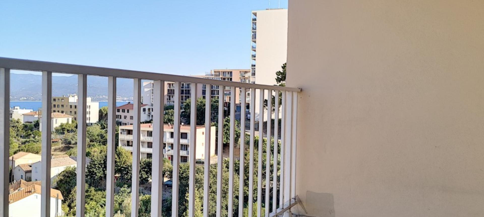 F2 à louer Loretto terrasse