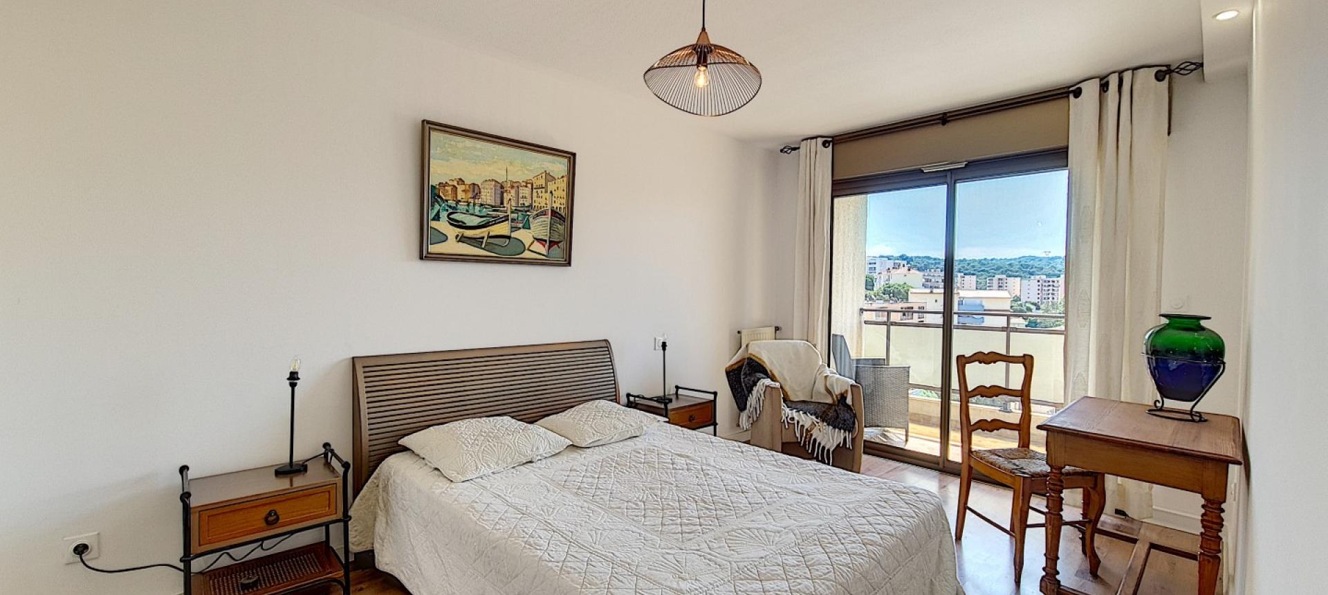 Appartement F2 dernier étage à vendre Résidence Les Terrasses d'Ajaccio