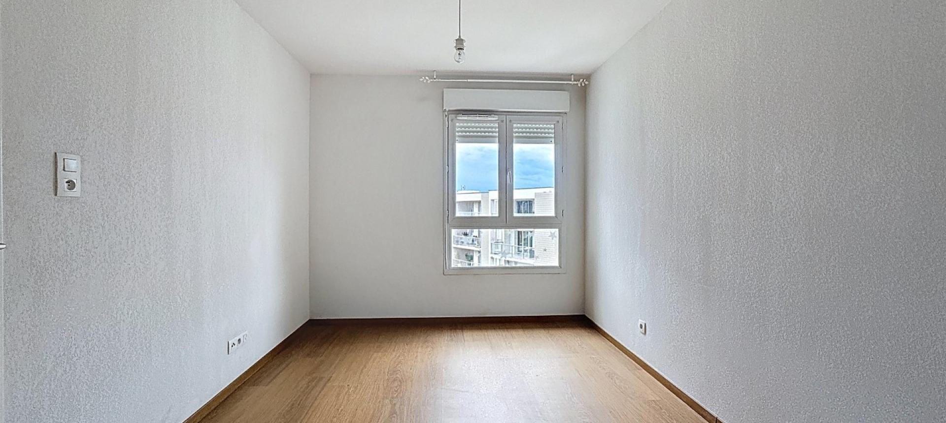 F2 à louer le Vivaldi I rocade à Ajaccio