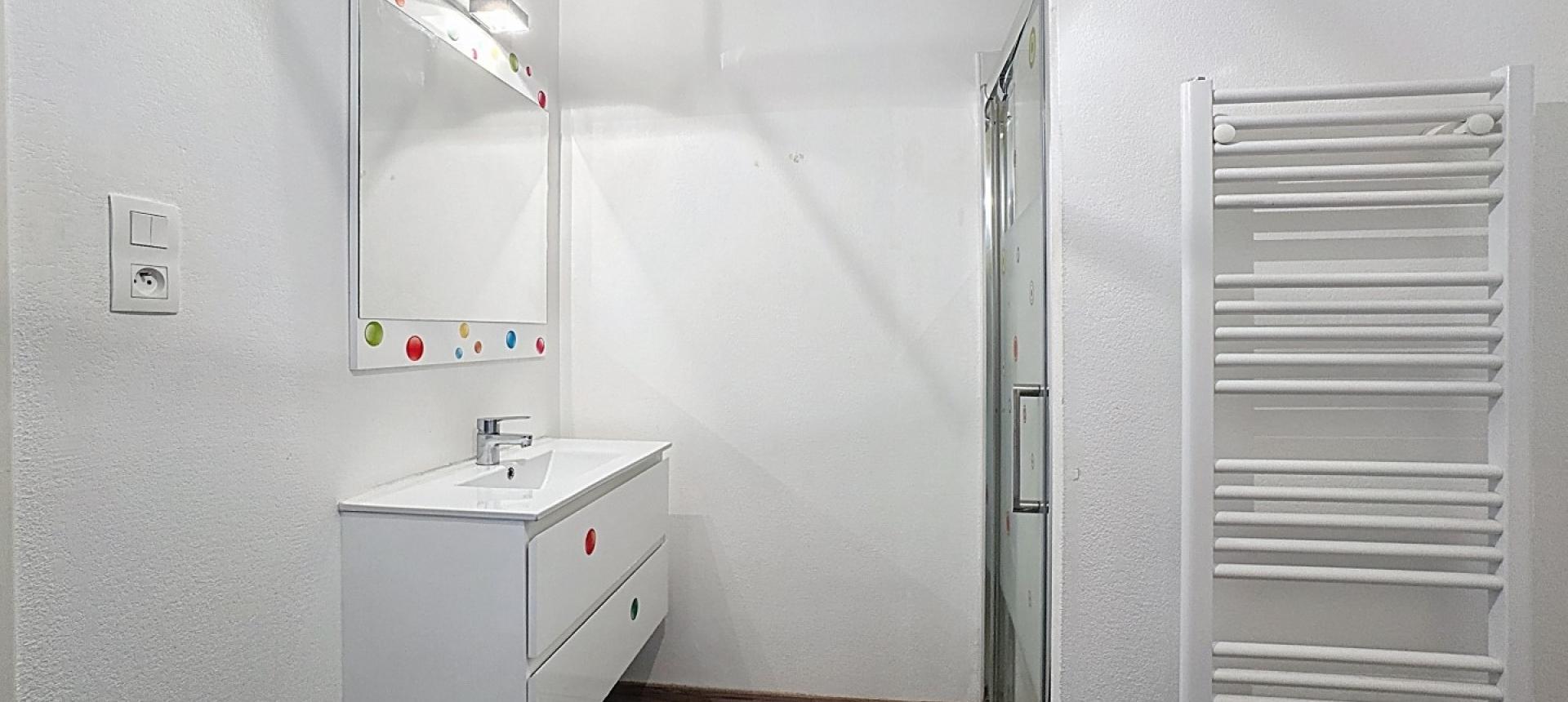 F2 à louer le Vivaldi I rocade à Ajaccio