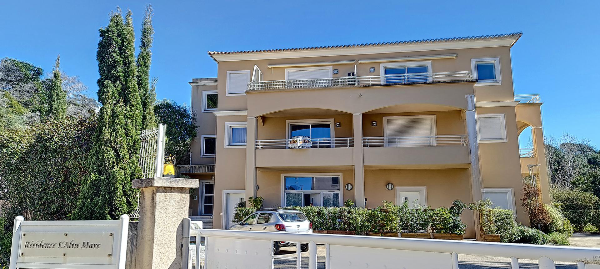 F2 à louer Agosta immeuble 