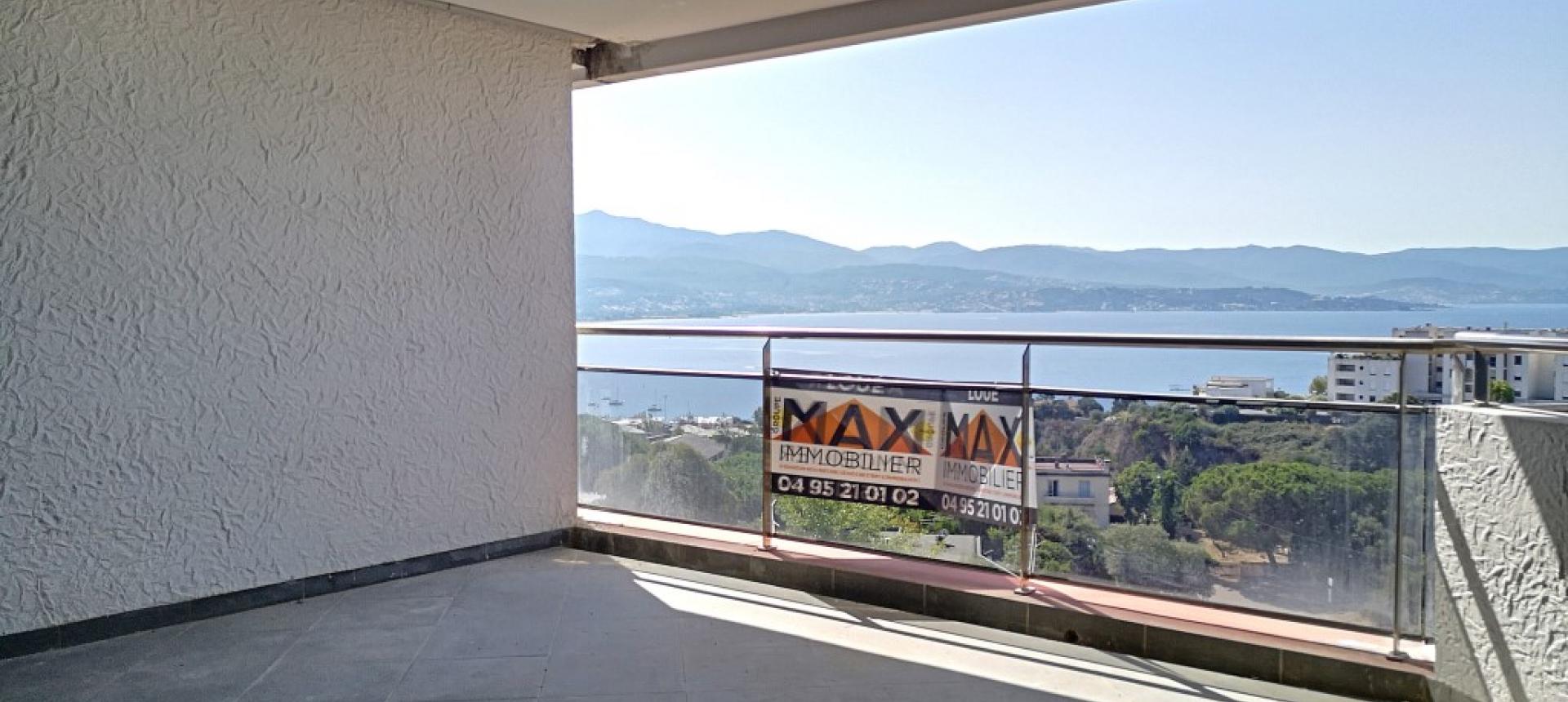 F2 à louer le Genovese terrasse