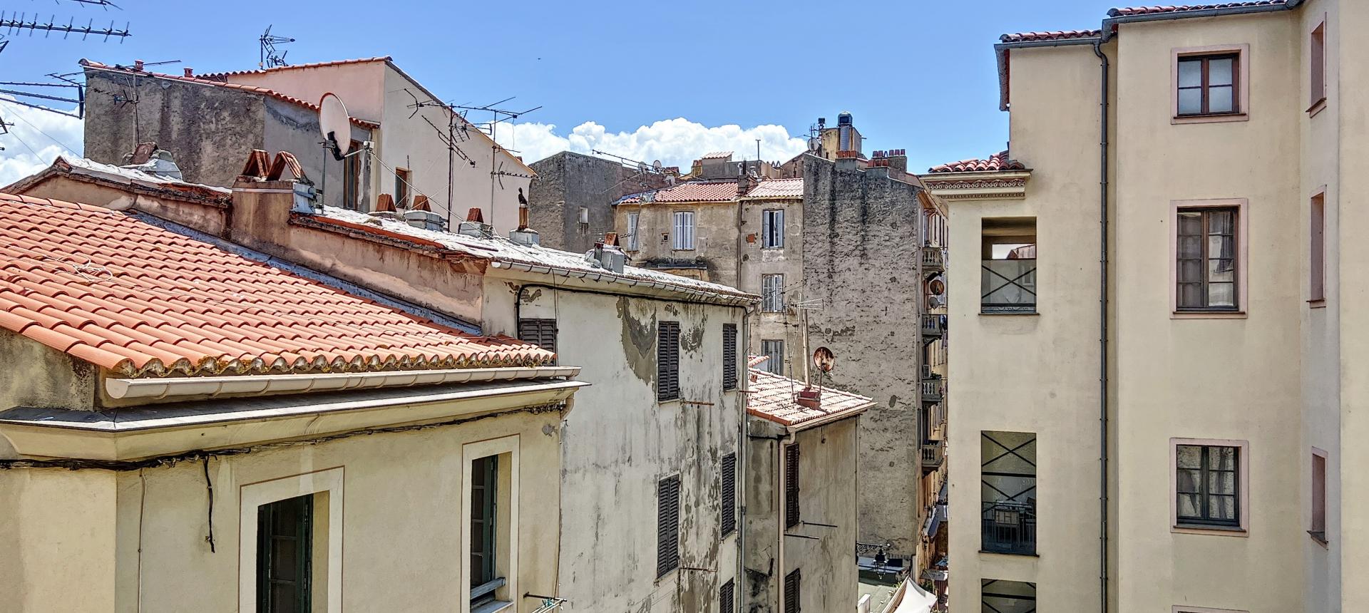 Appartement F2/3 à vendre au centre-ville d'Ajaccio