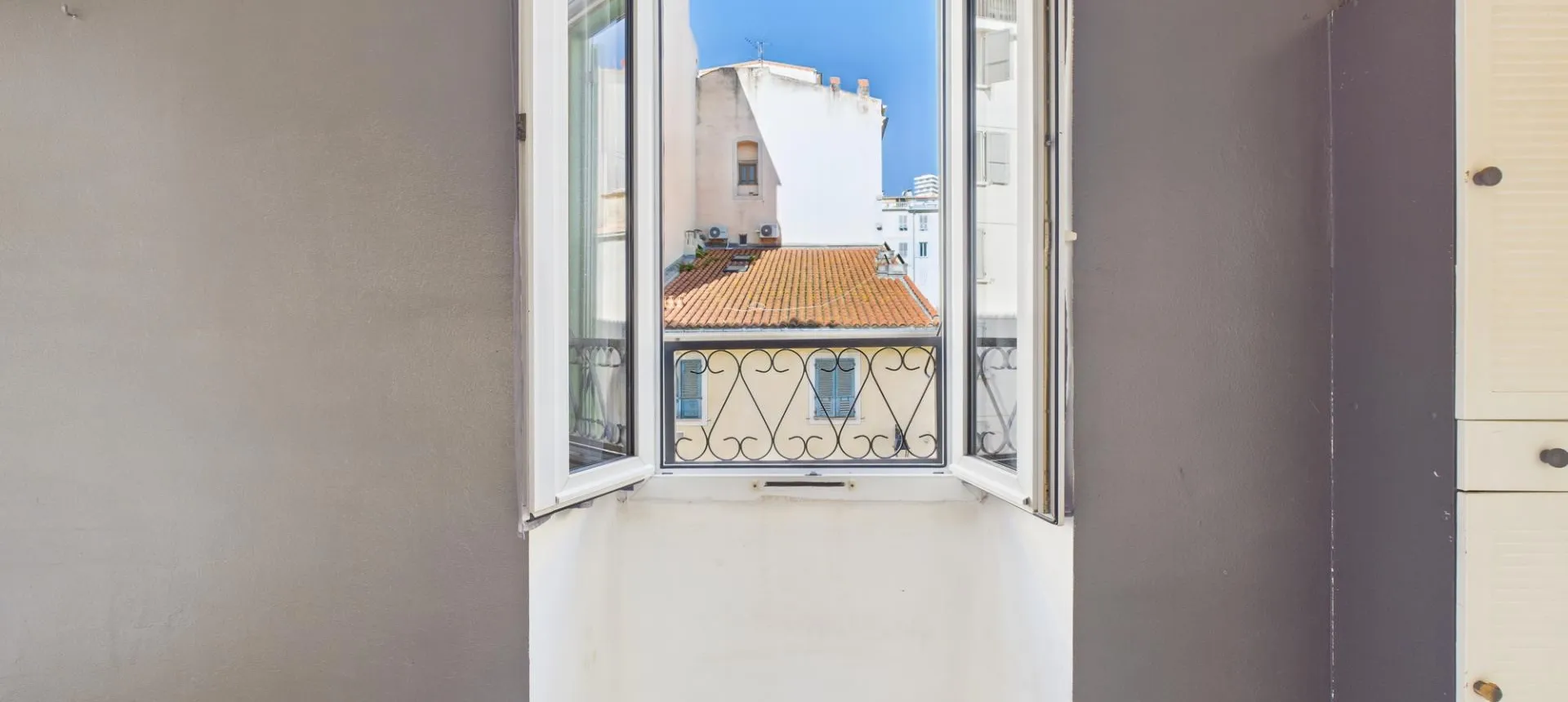 F3 - 22 RUE FESCH