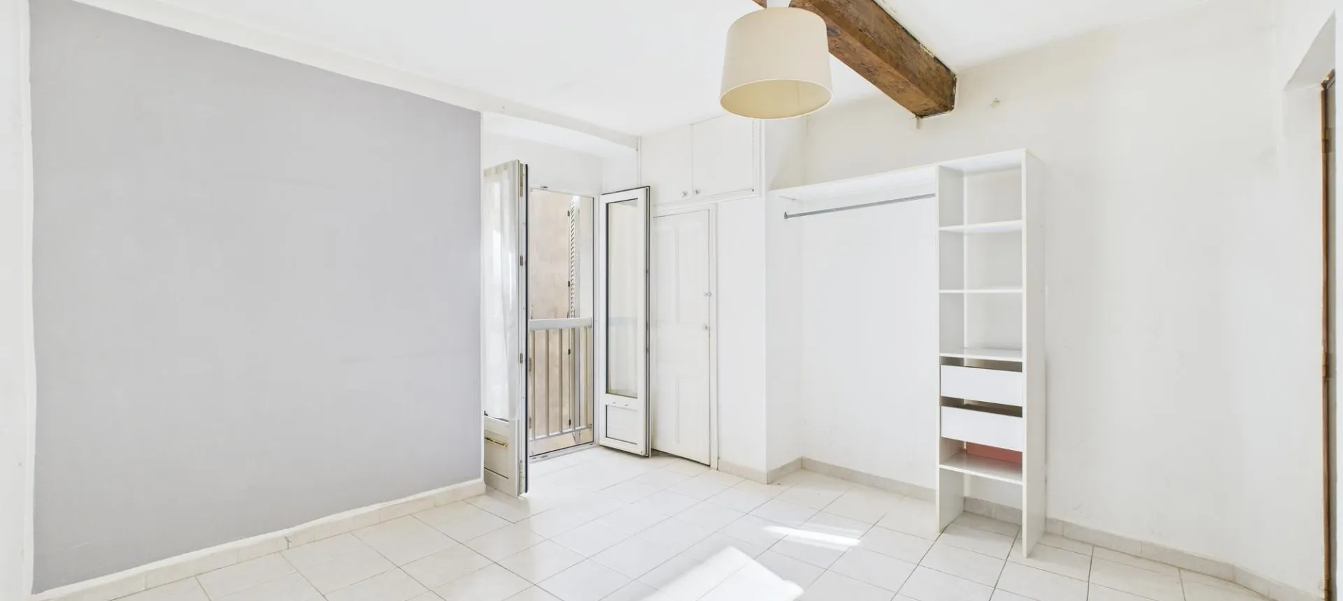 F3 - 22 RUE FESCH