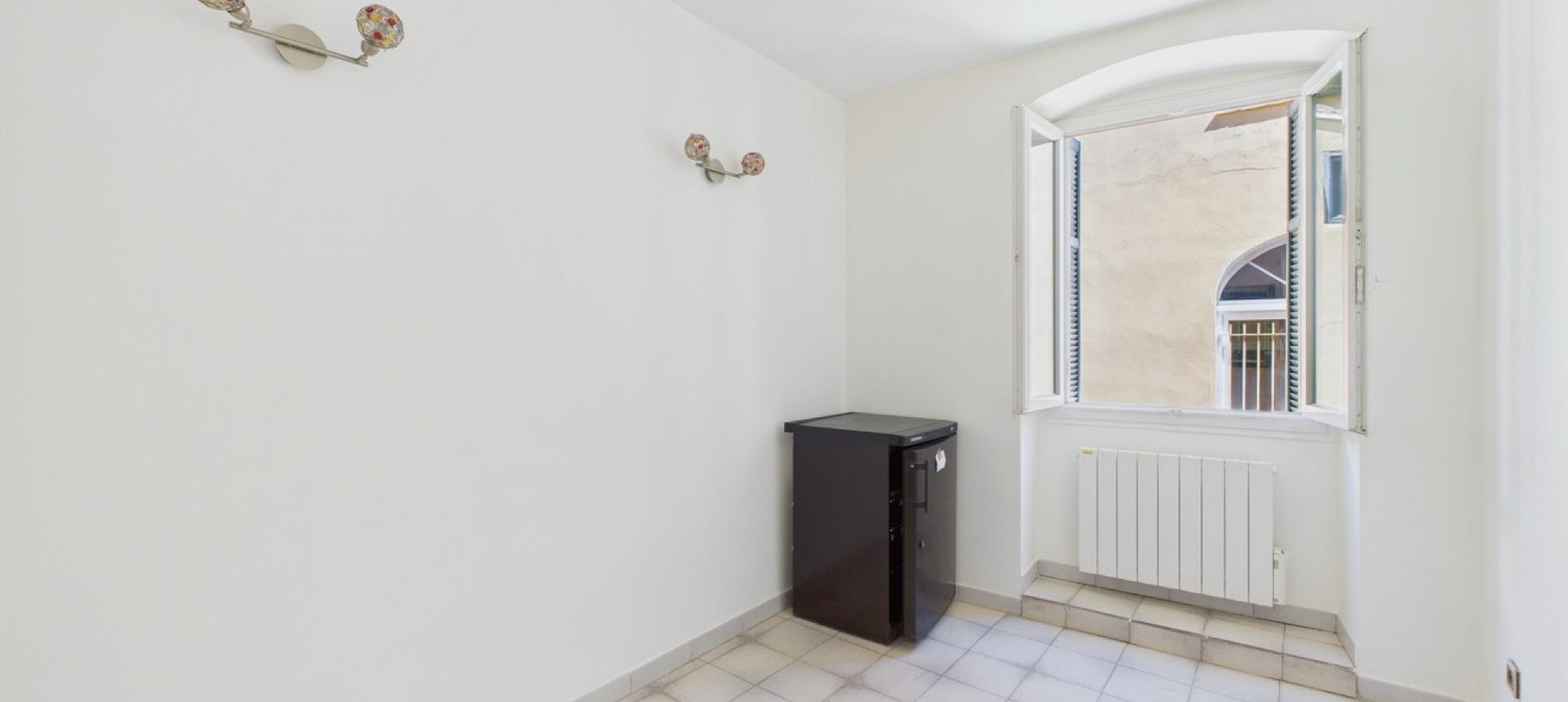 F3-4 AU 20 RUE FESCH