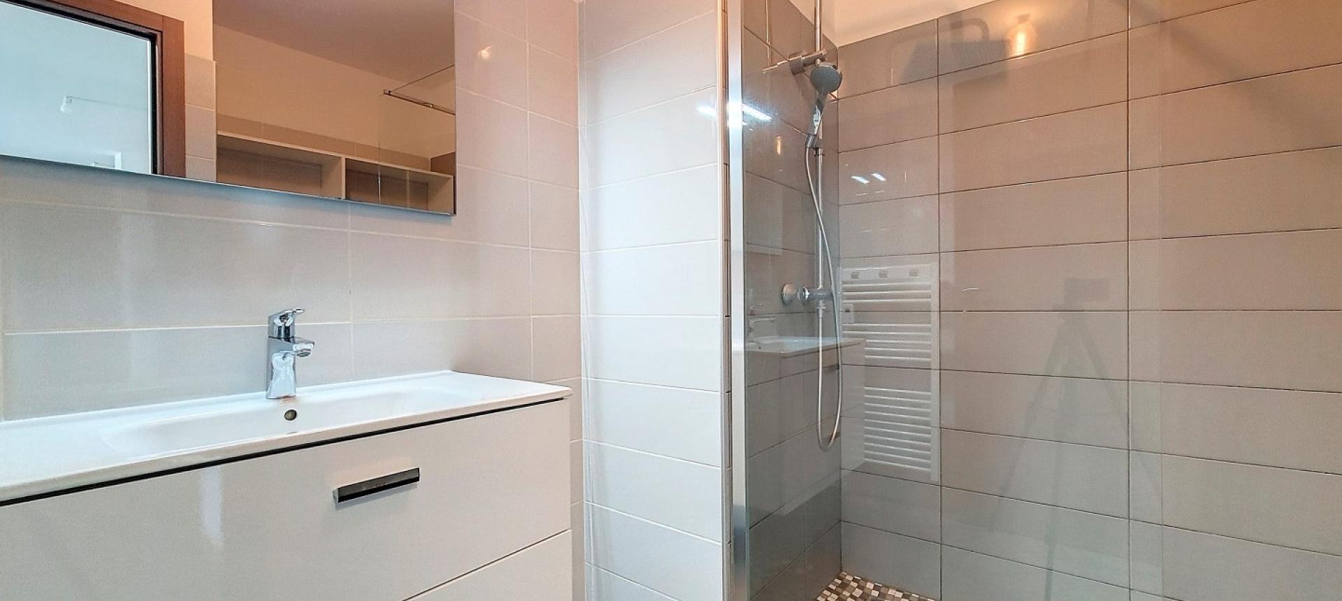 A louer f3 Palmeraie salle d'eau