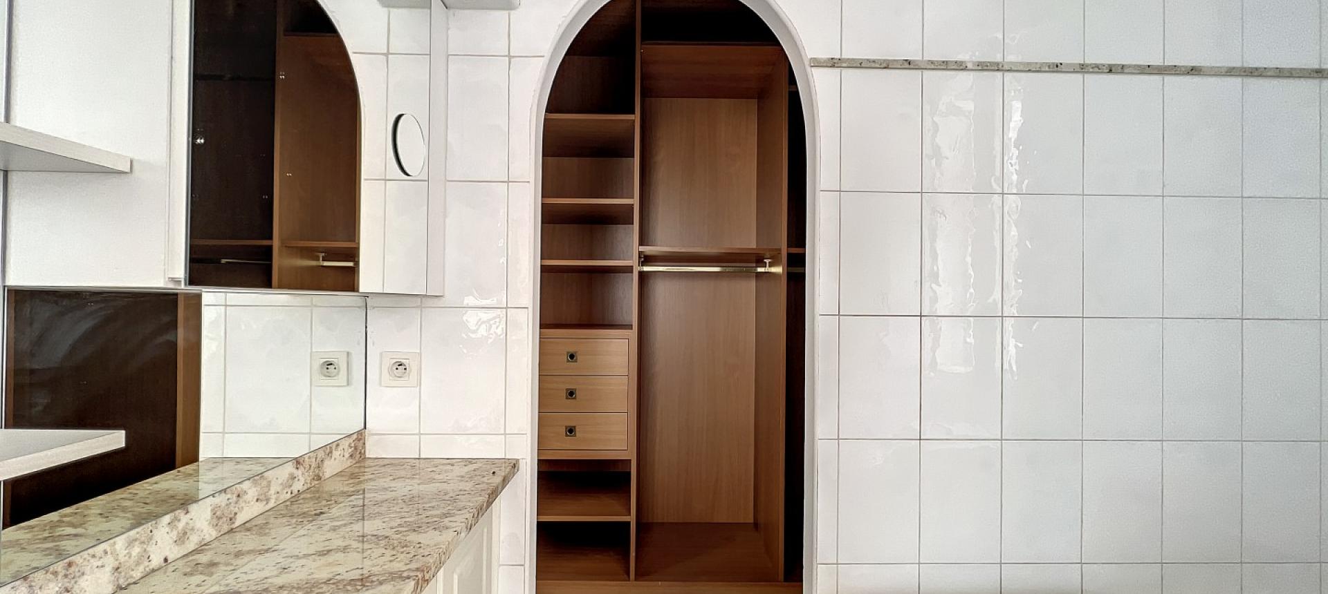 F3 à vendre centre ville d'Ajaccio - Cours Napoléon