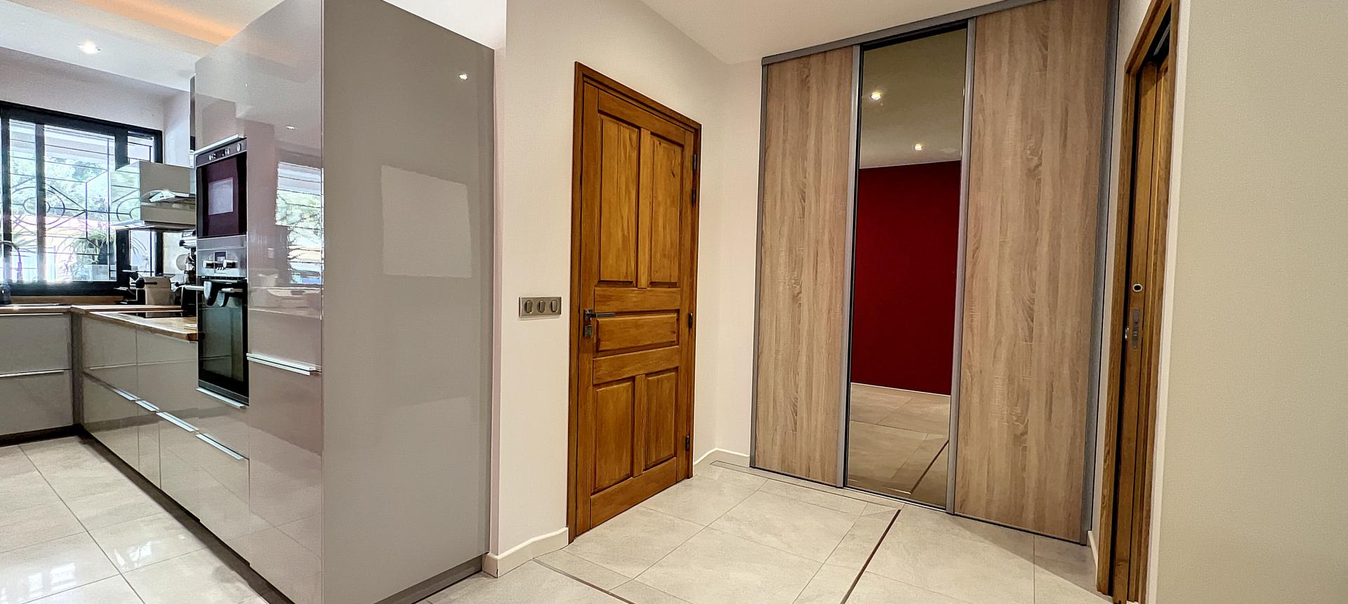 Achat appartement F3 rénové à Ajaccio - Résidence des Îles