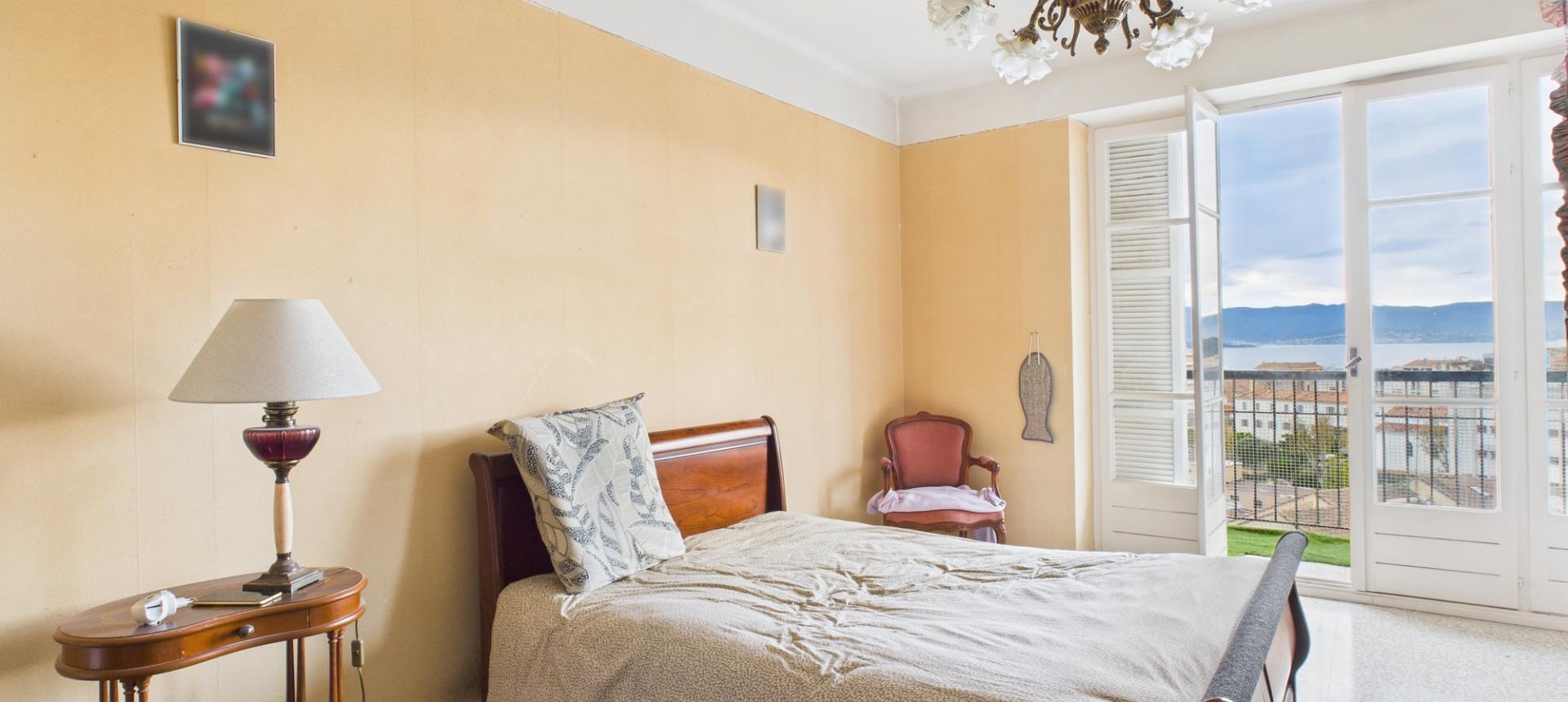 F3 A VENDRE LE GOLO SECTEUR LORETTO