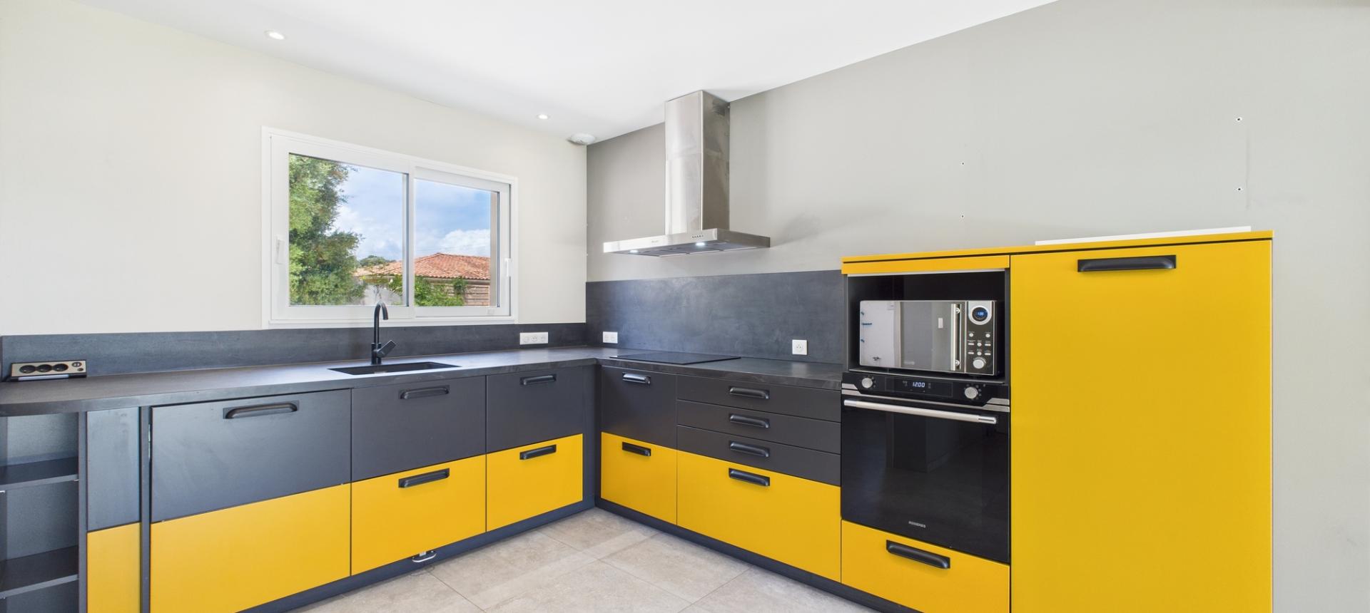 F3 A VENDRE PLAINE DE PERI