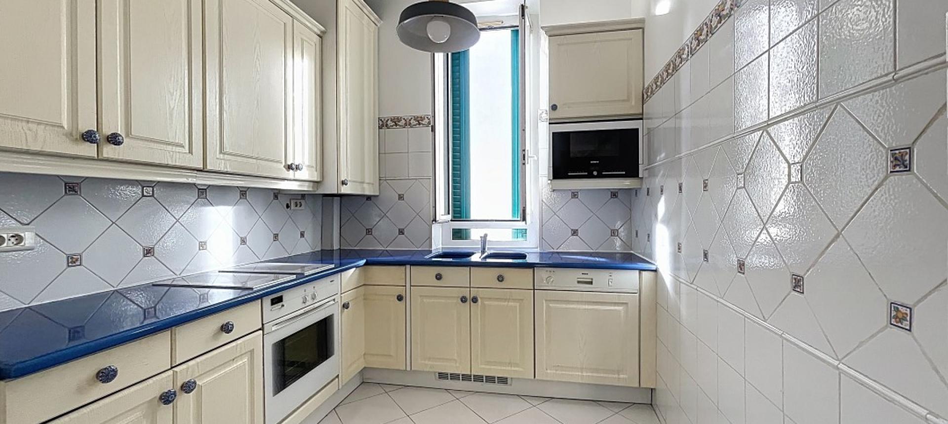 F3 SECTEUR  LYCEE LAETITIA 