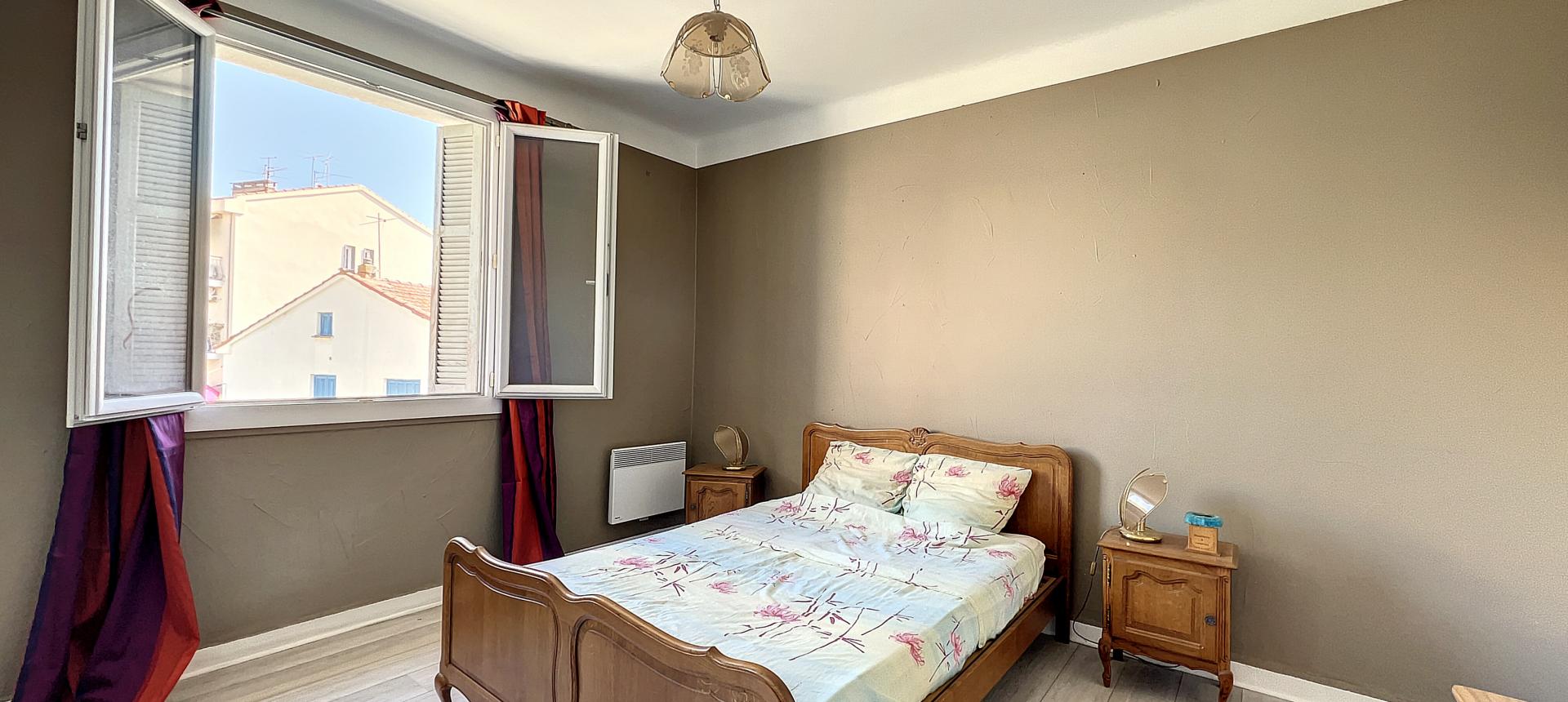 Appartement F3 /4 à vendre à Ajaccio - Secteur Candia