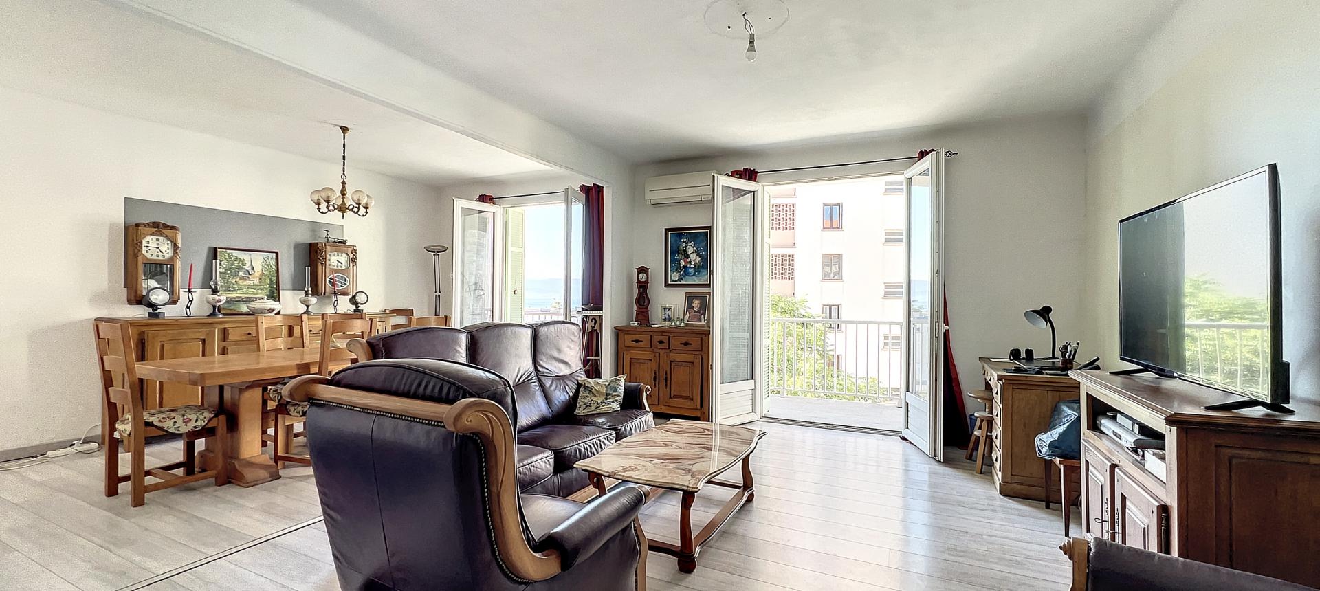 Appartement F3 /4 à vendre à Ajaccio - Secteur Candia
