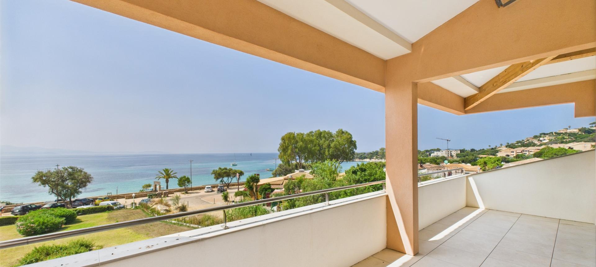 F3 DUPLEX ARIA MARINA