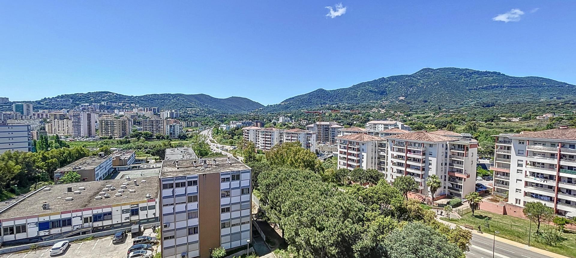 F3 à louer Résidence Rocade  à Ajaccio 