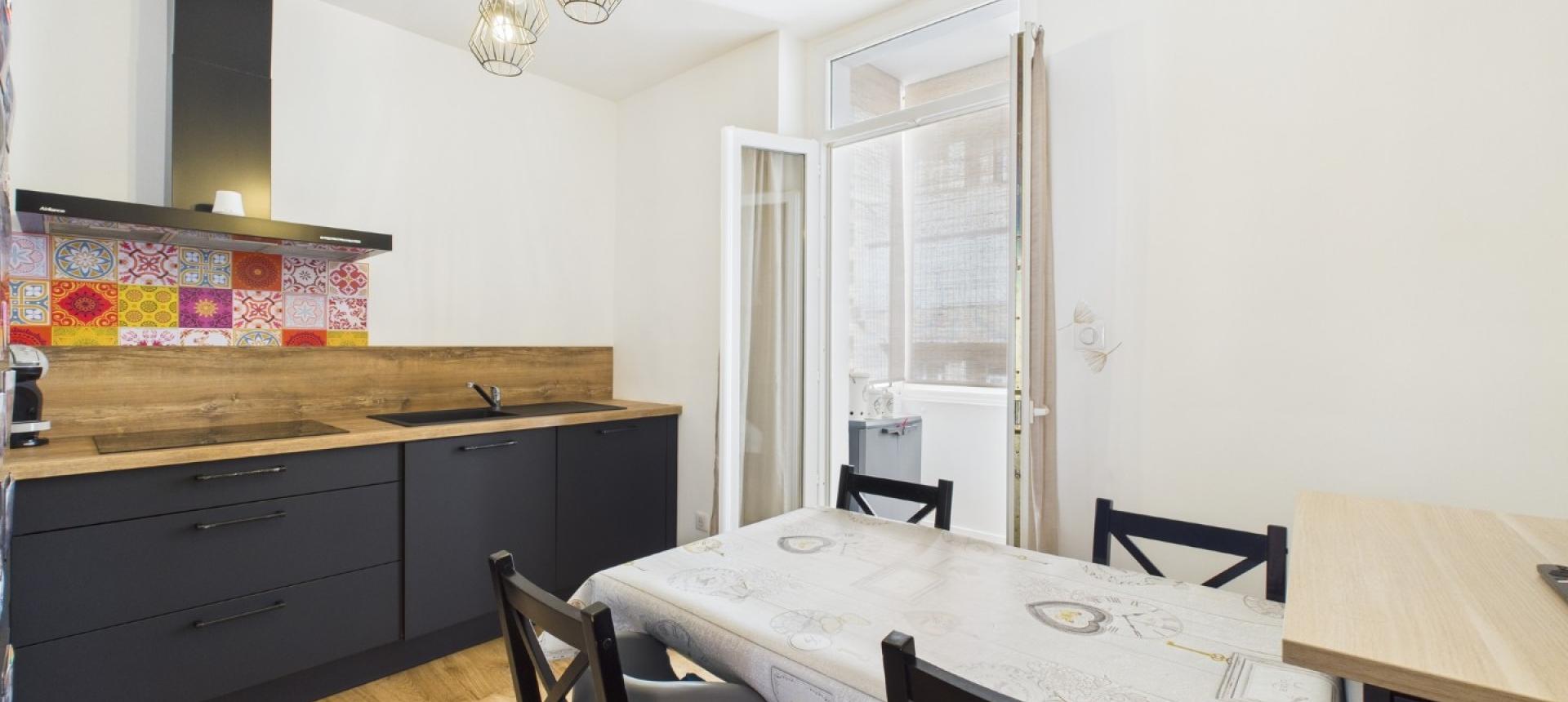 F3 proche Place Miot