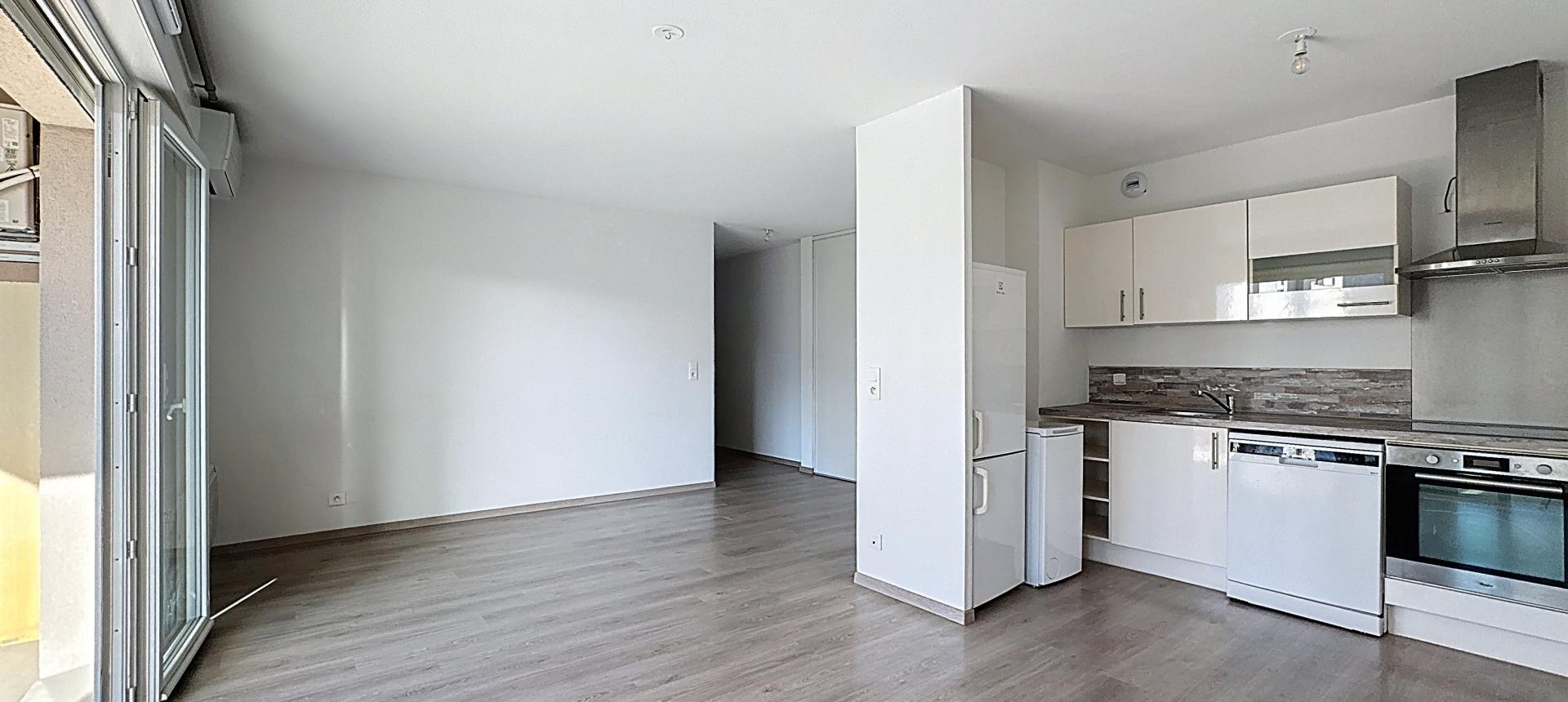 F3 à louer secteur rocade le Vivaldi II à Ajaccio