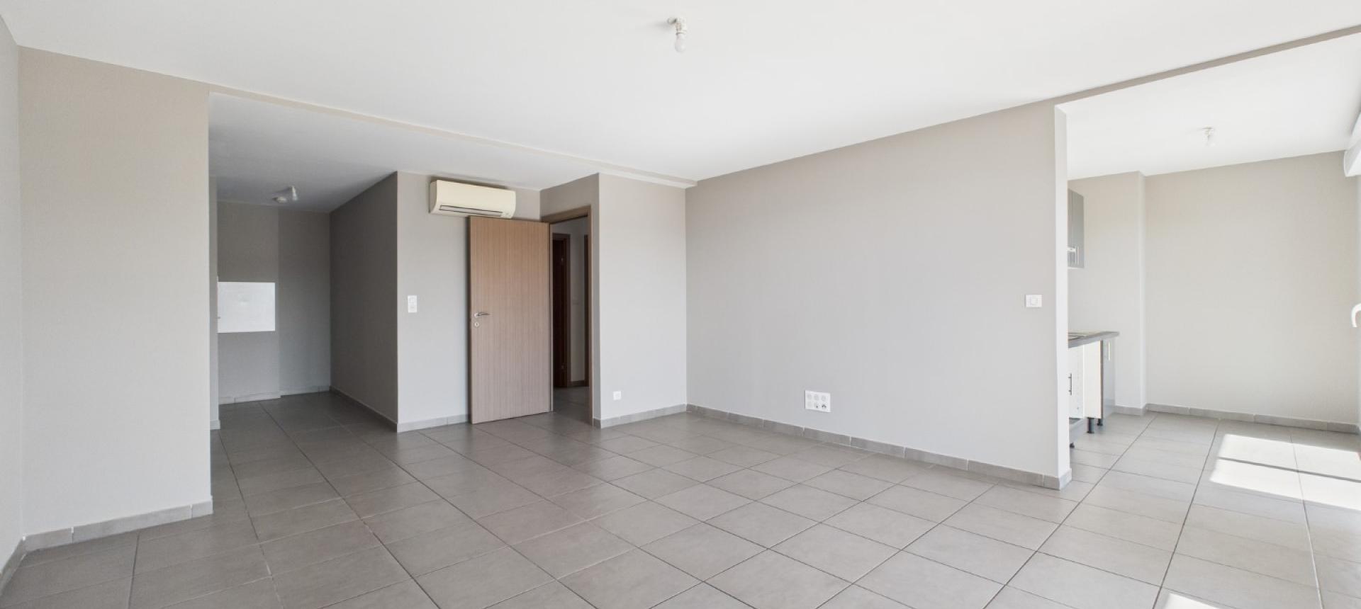 F3 A VENDRE LA PALMERAIE