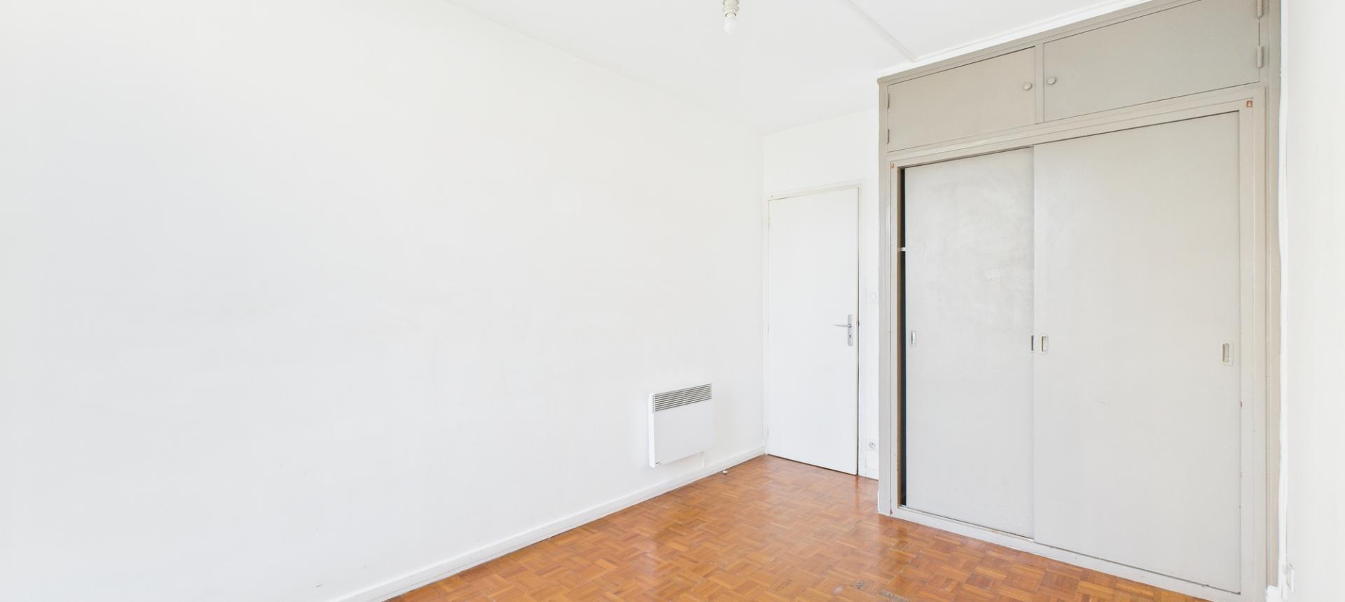 F3 RUE WALESKA