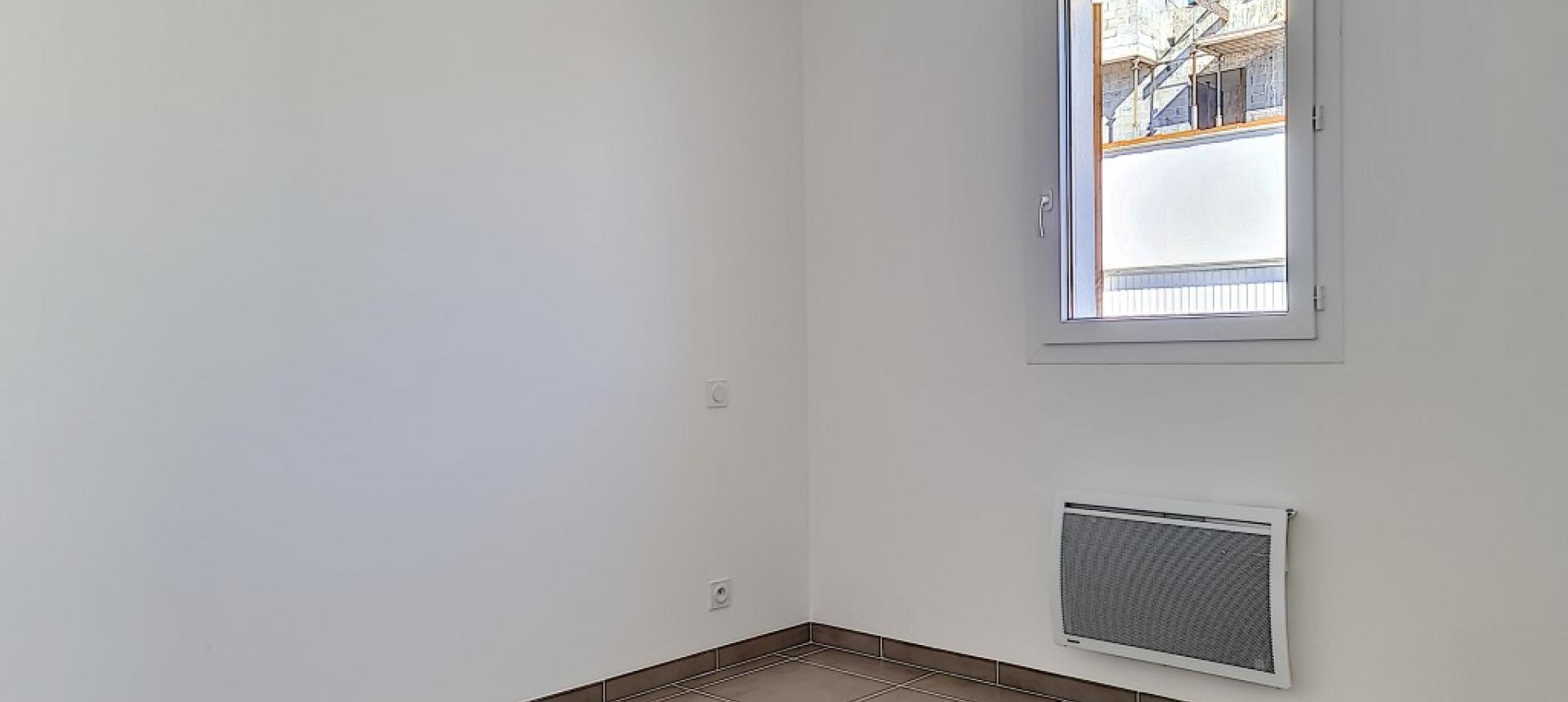 F3 à louer l'Alivettu chambre 2 