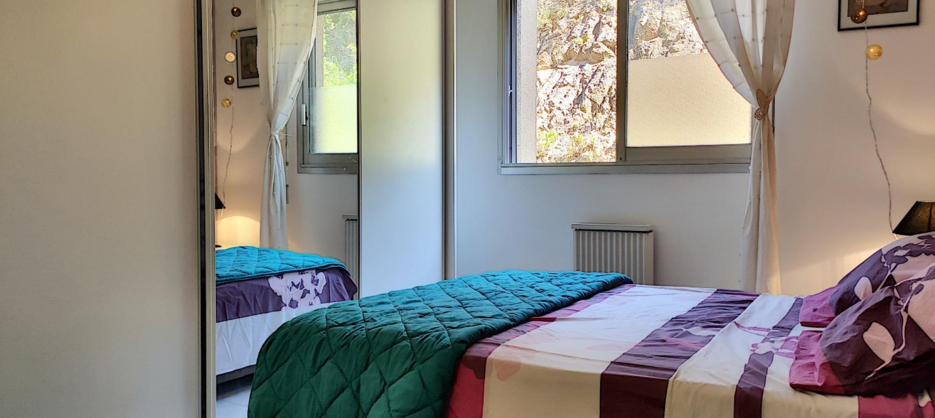  Route des Sanguinaires à vendre appartement  F3 avec vue mer et  terrasse.