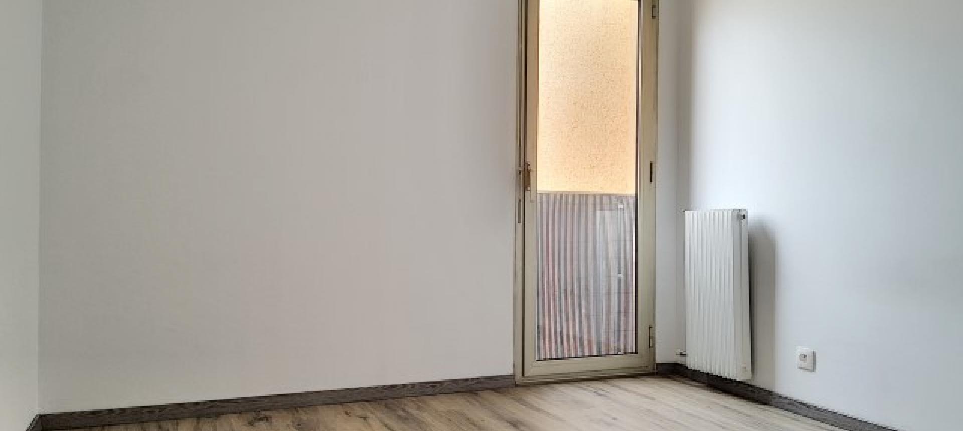 F3 à louer LA CLAIRIERE chambre 