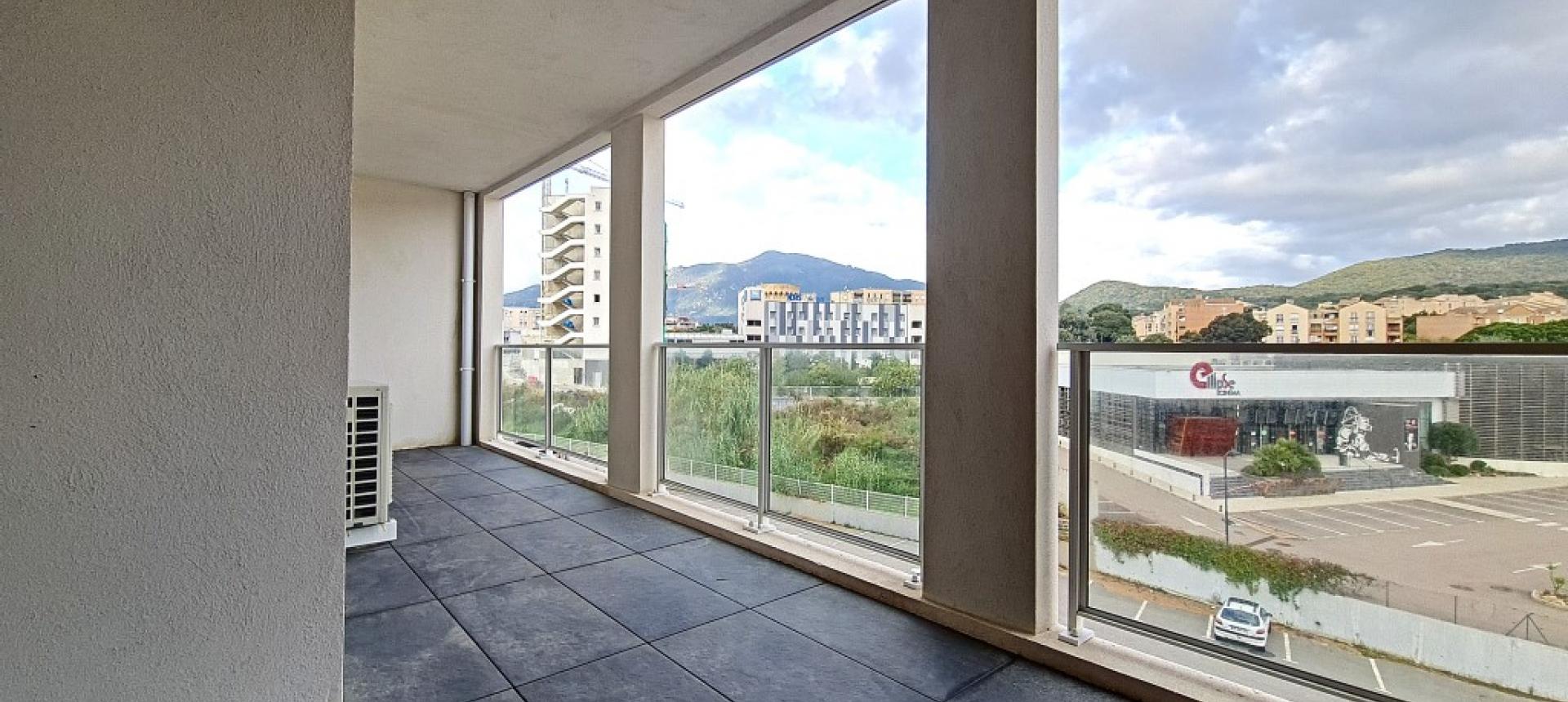 F3 à louer LA PALMERAIE terrasse 