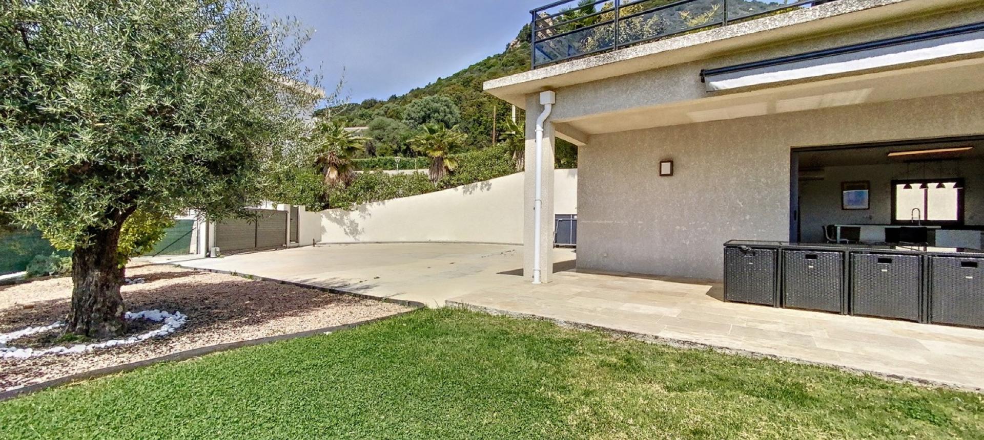 1 - F4 A LOUER RANUCCHIETTO JARDIN