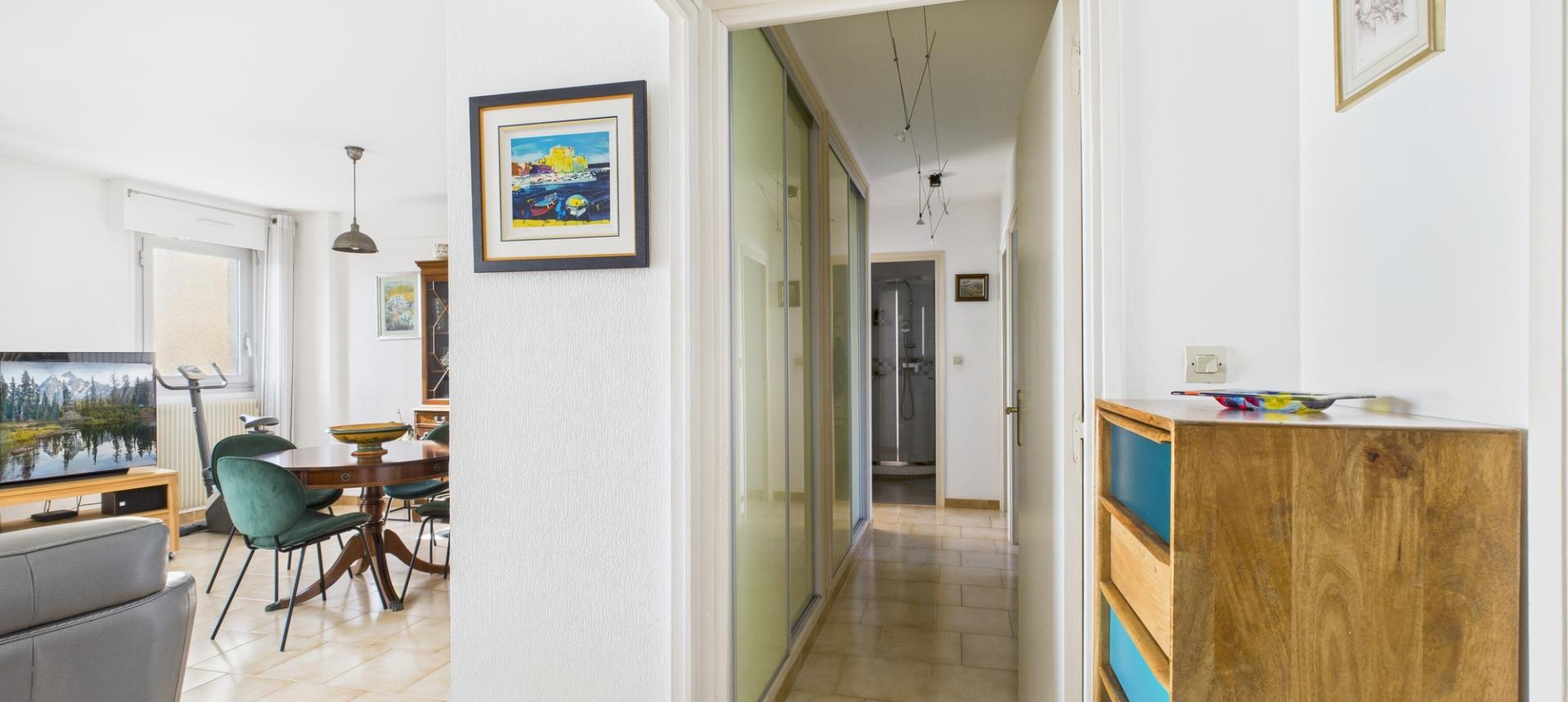 F4  A VENDRE ALZO DI SOLE