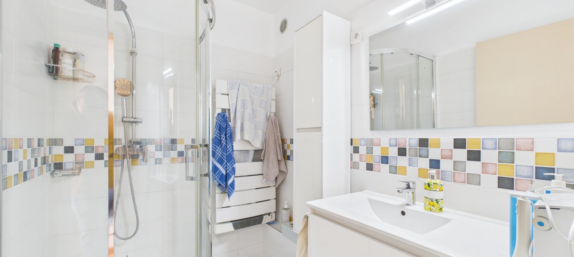 F4  A VENDRE ALZO DI SOLE