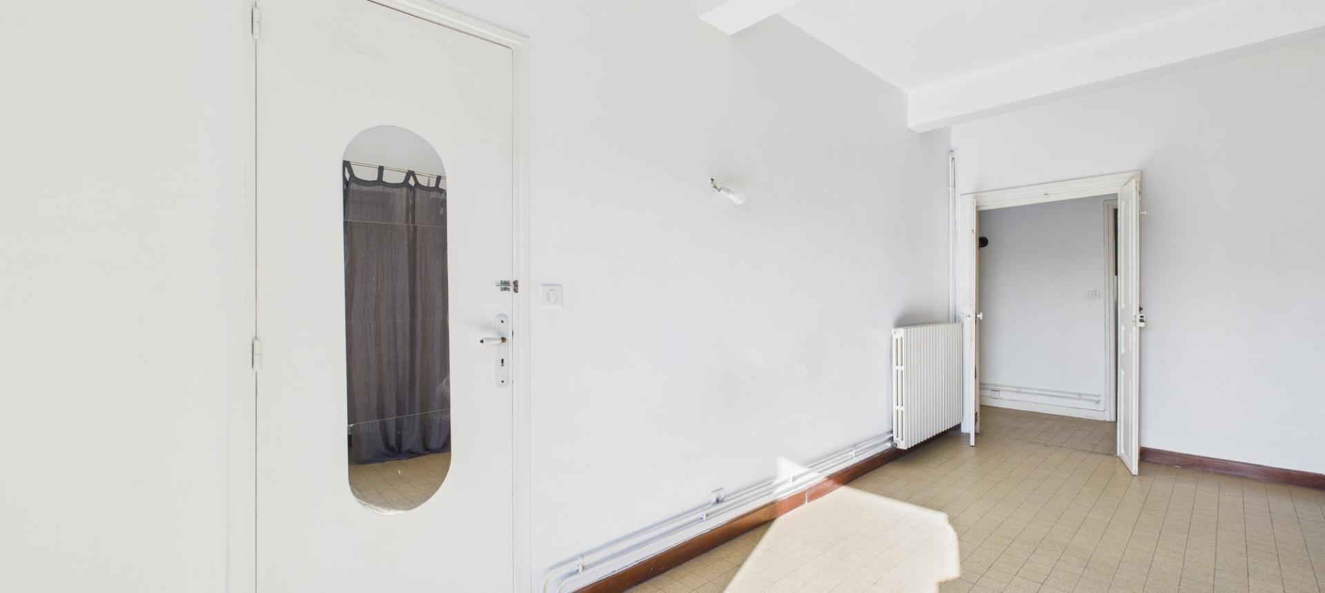 F4 A VENDRE AVENUE ANTOINE SERAFINI 