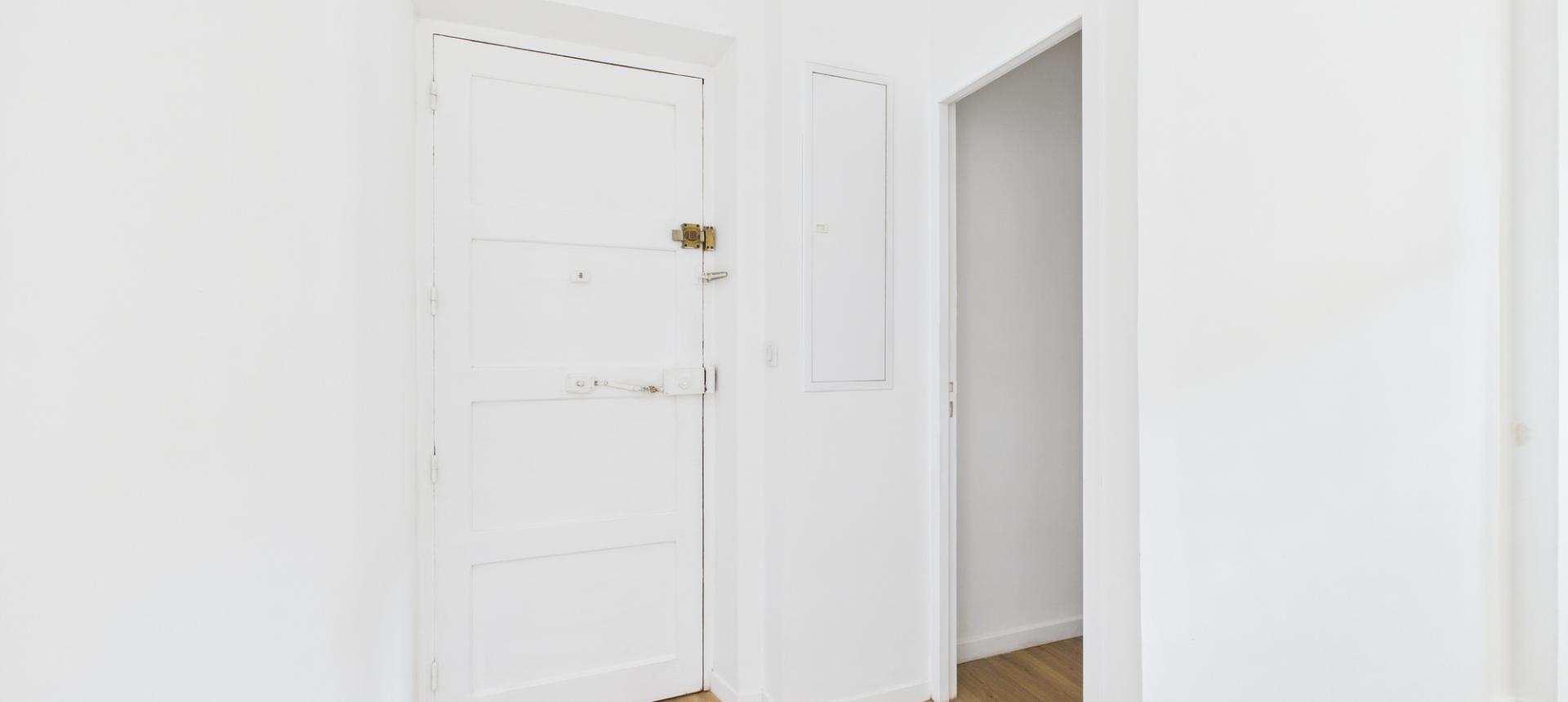 F4  A VENDRE COURS JEAN NICOLI