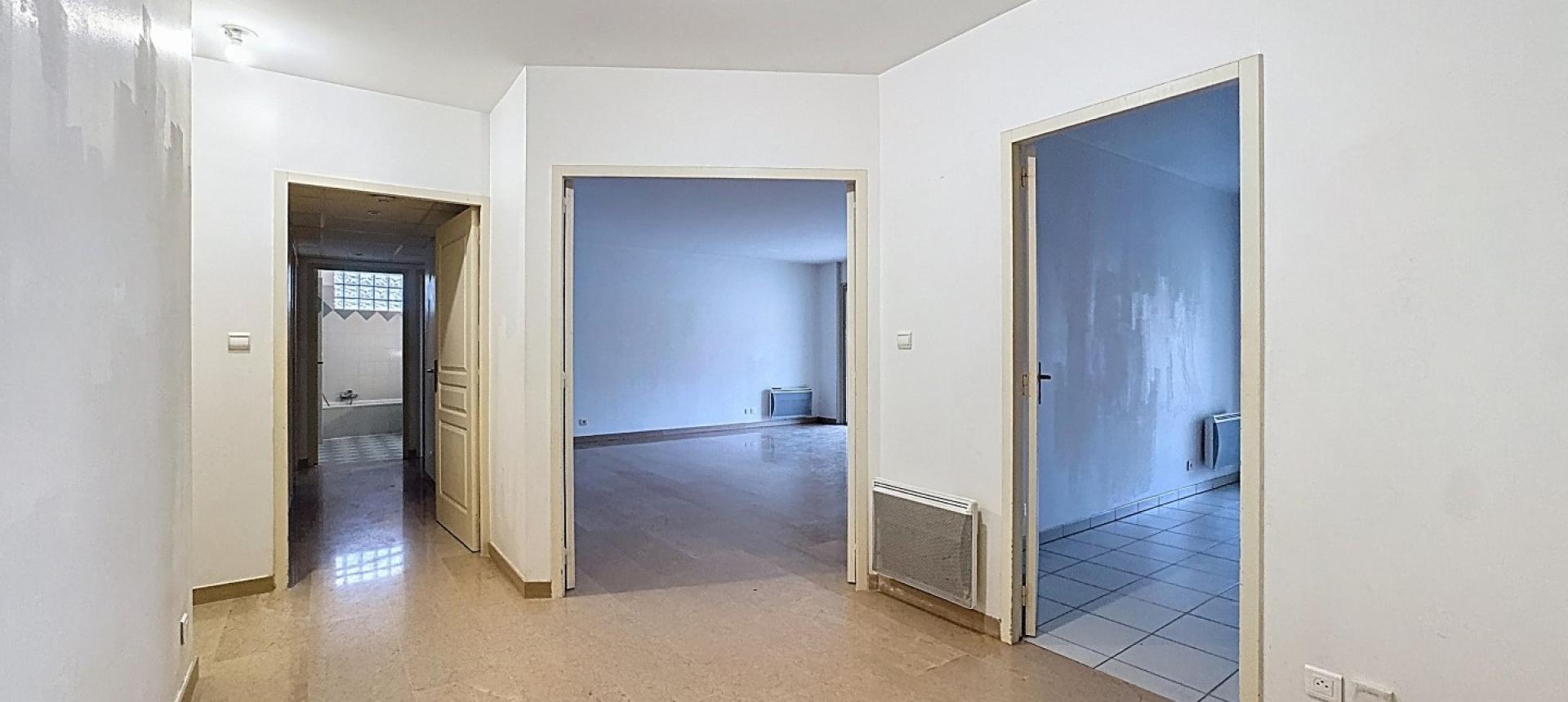 Beau F4 Araucaria secteur Grandval à Ajaccio