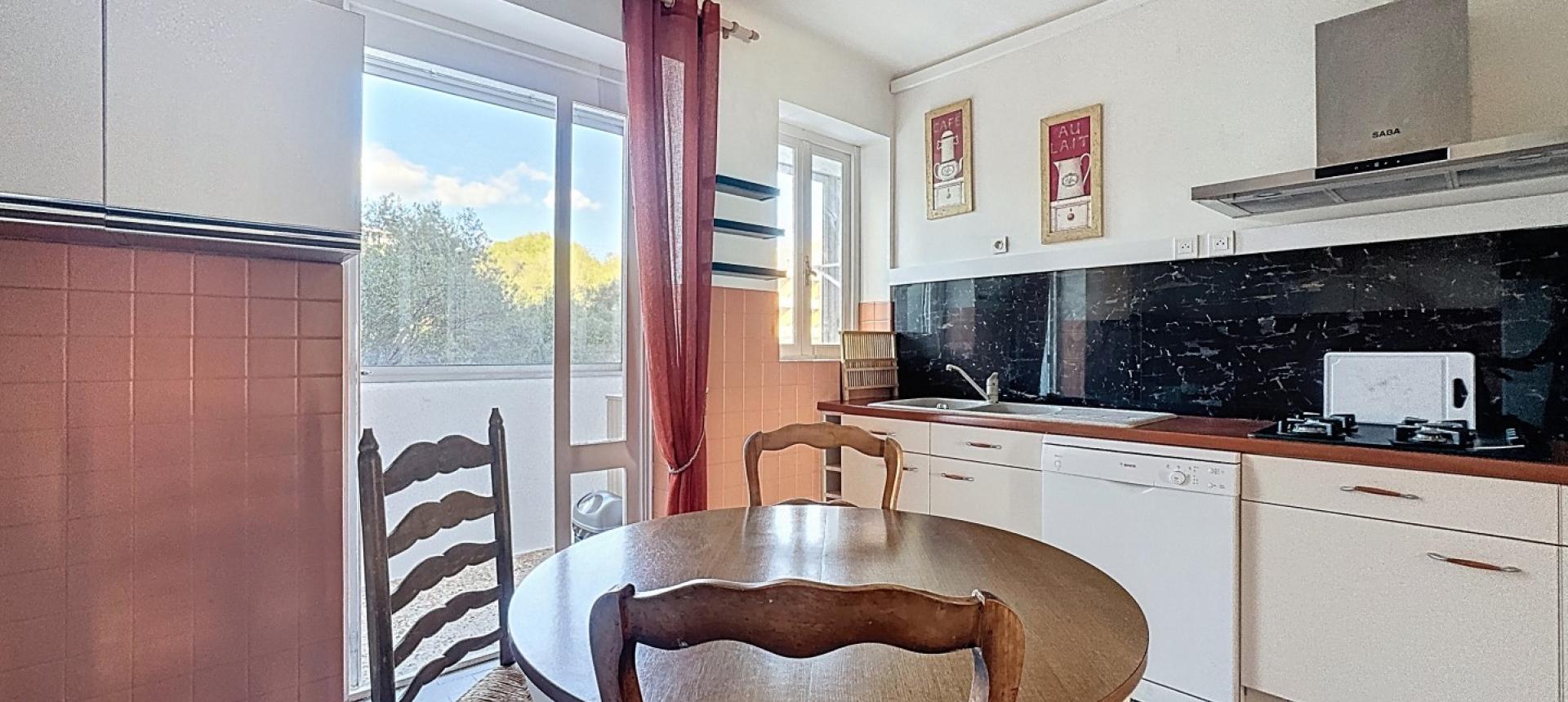 F4 meublé  à louer secteur Belvédère à Ajaccio