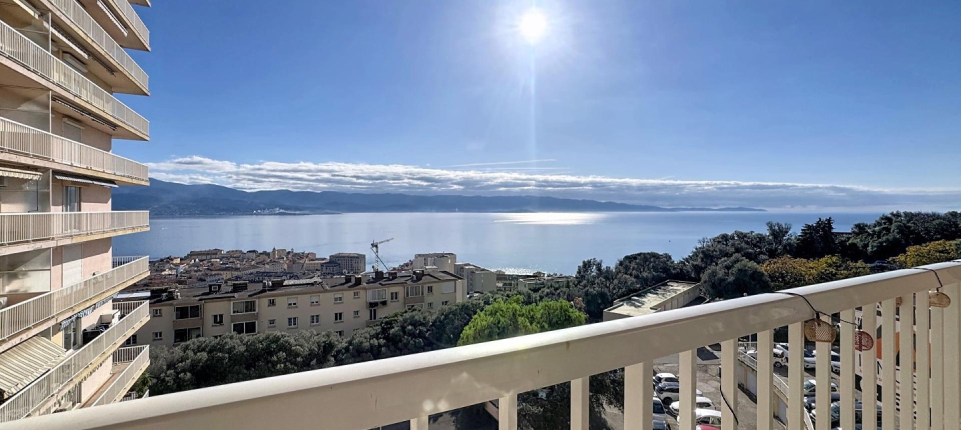 F4 meublé  à louer secteur Belvédère à Ajaccio