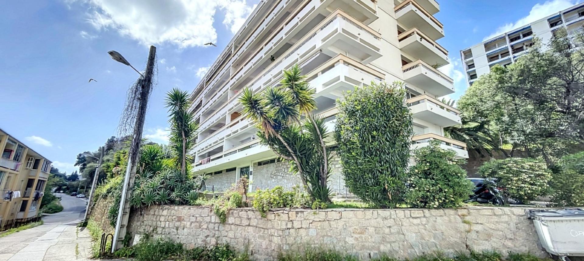 Magnifique F4 à louer secteur Parc Berthault à Ajaccio