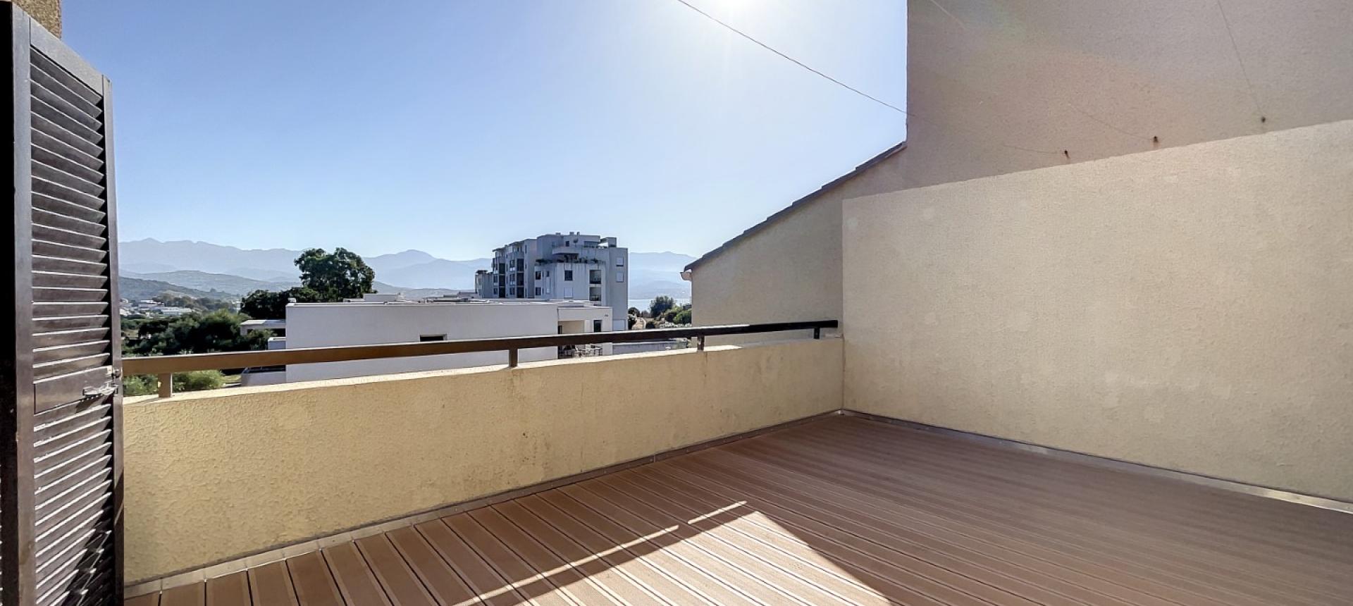 F4 duplex vue mer à vendre à Ajaccio - Aspretto