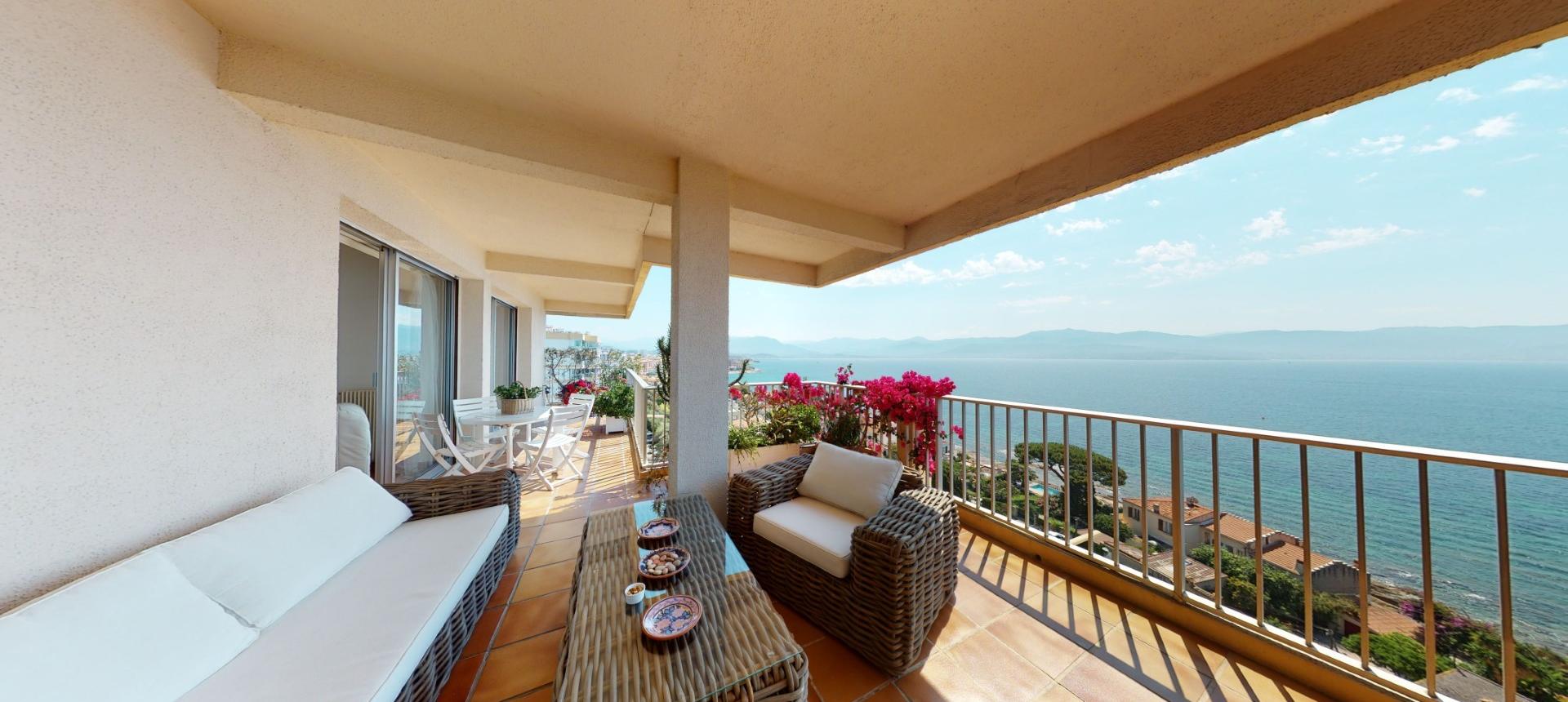 Appartement à vendre vue mer Sanguinaires - Ajaccio