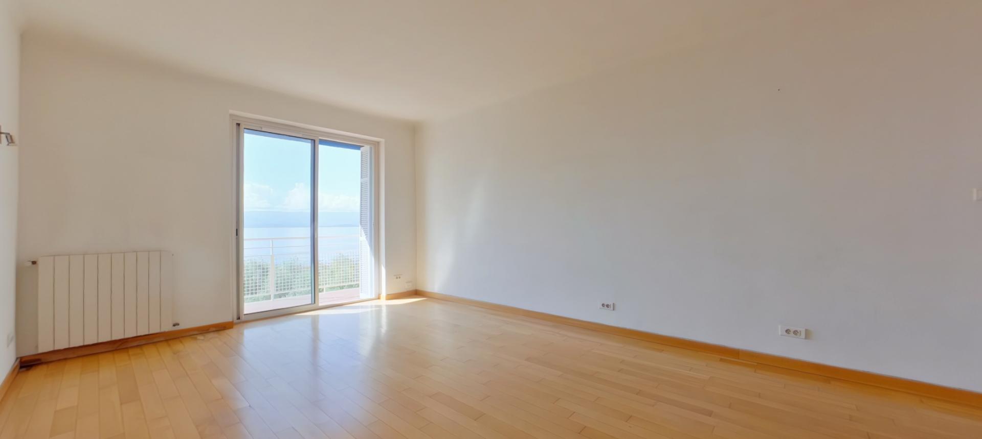 Appartement F4 vue mer à vendre à Ajaccio - Les Oliviers