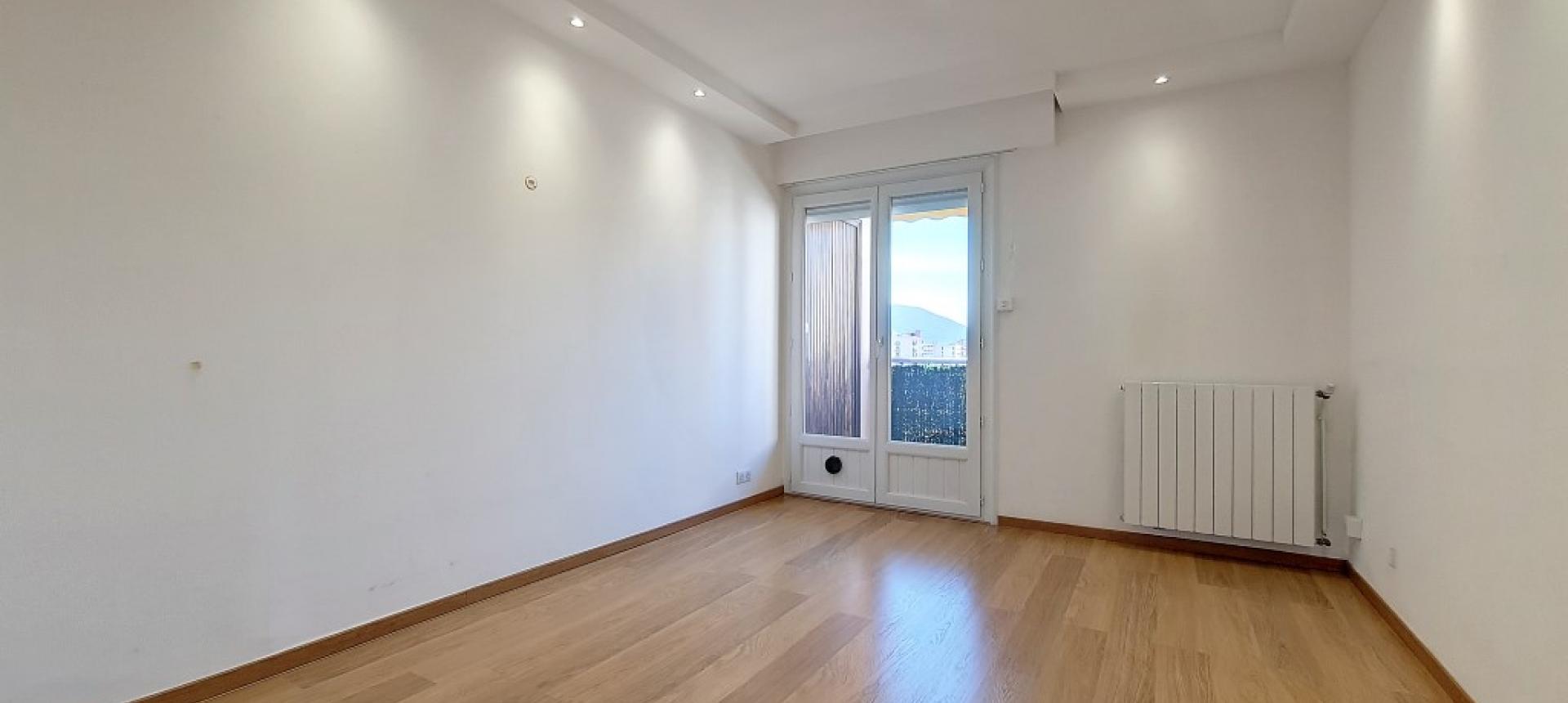 F4 SALINES chambre 1