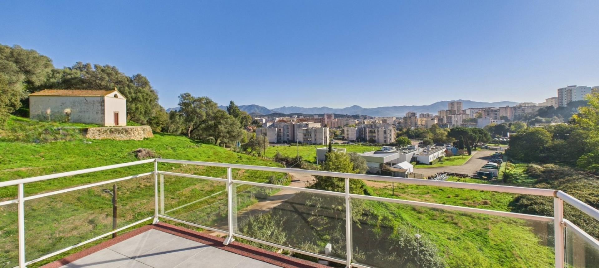 F4 A VENDRE JARDINS DES MILELLI