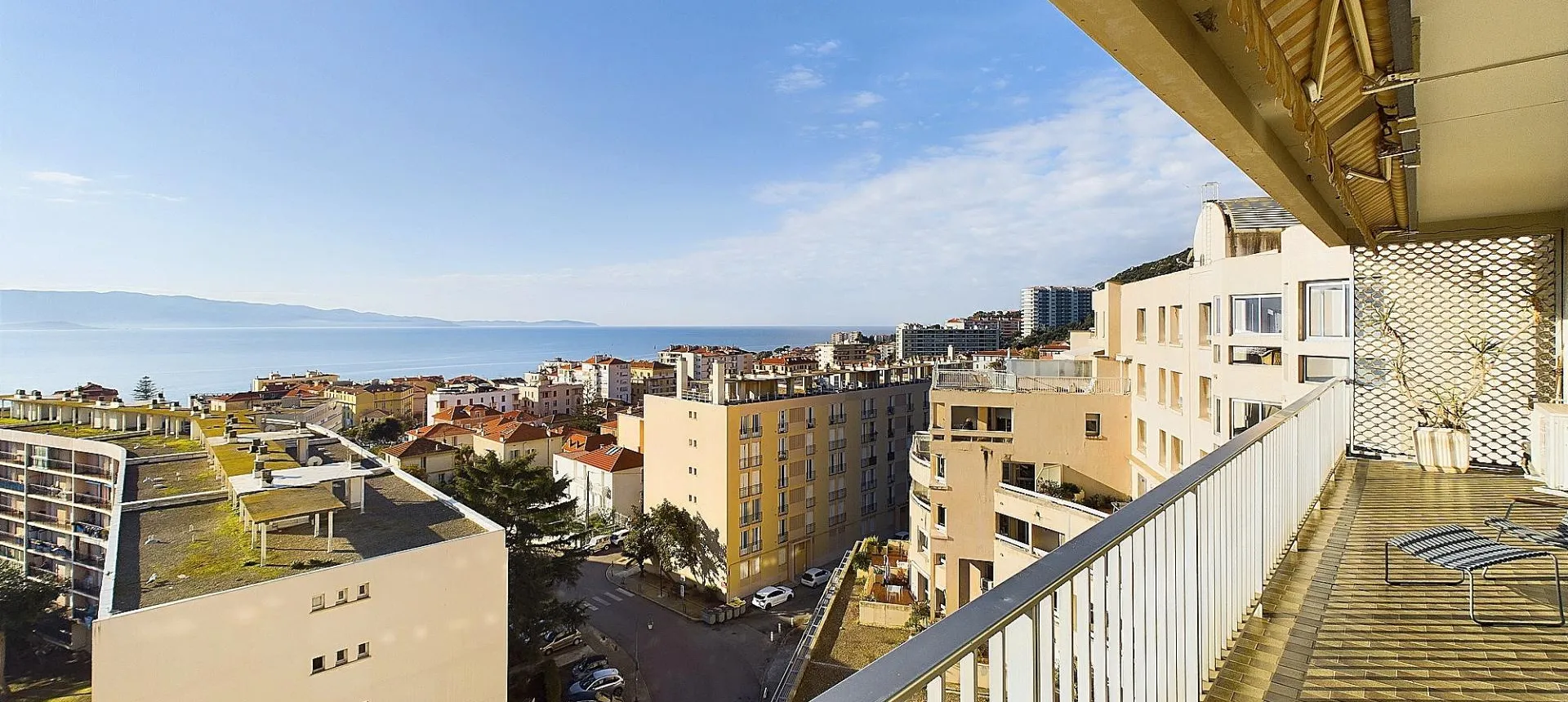 F4 RESIDENCE NAPOLEON