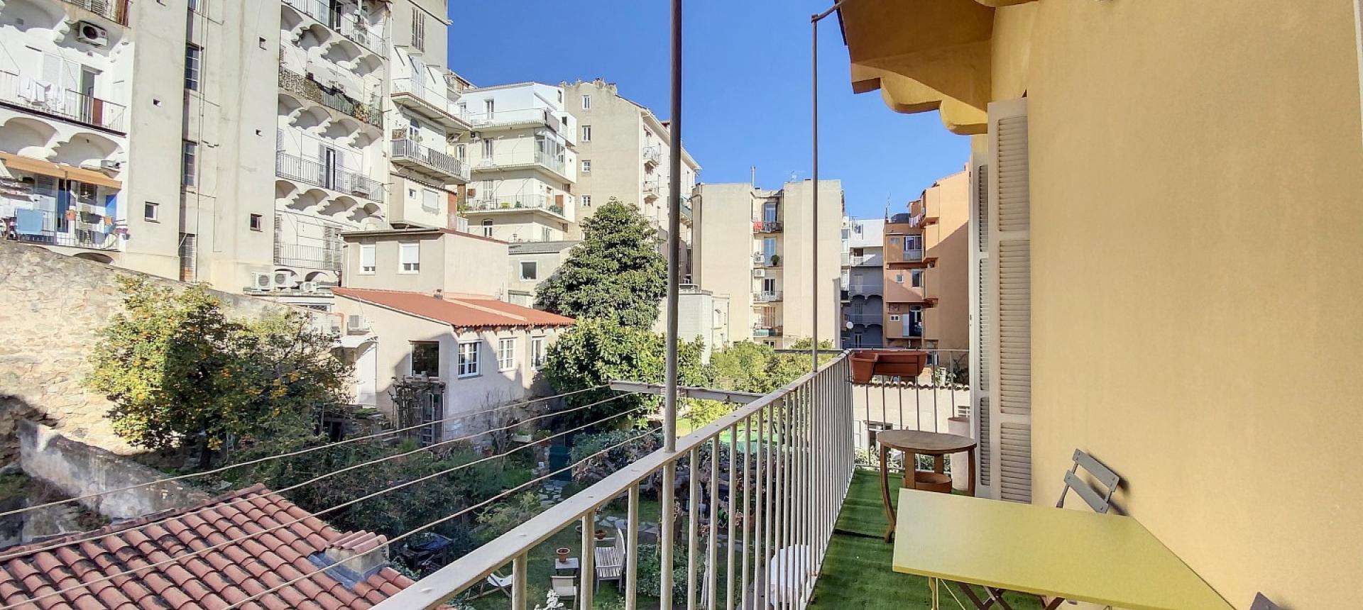 A vendre F4 rue Fesch - Ajaccio Centre ville