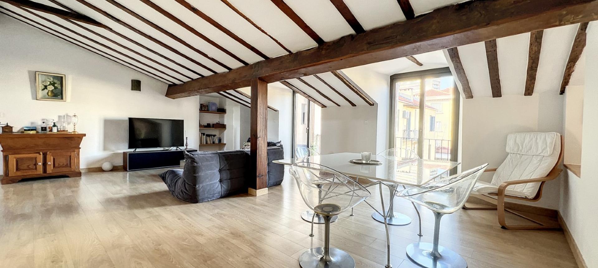 F4 toit terrasse à vendre Quartier de la préfecture Ajaccio